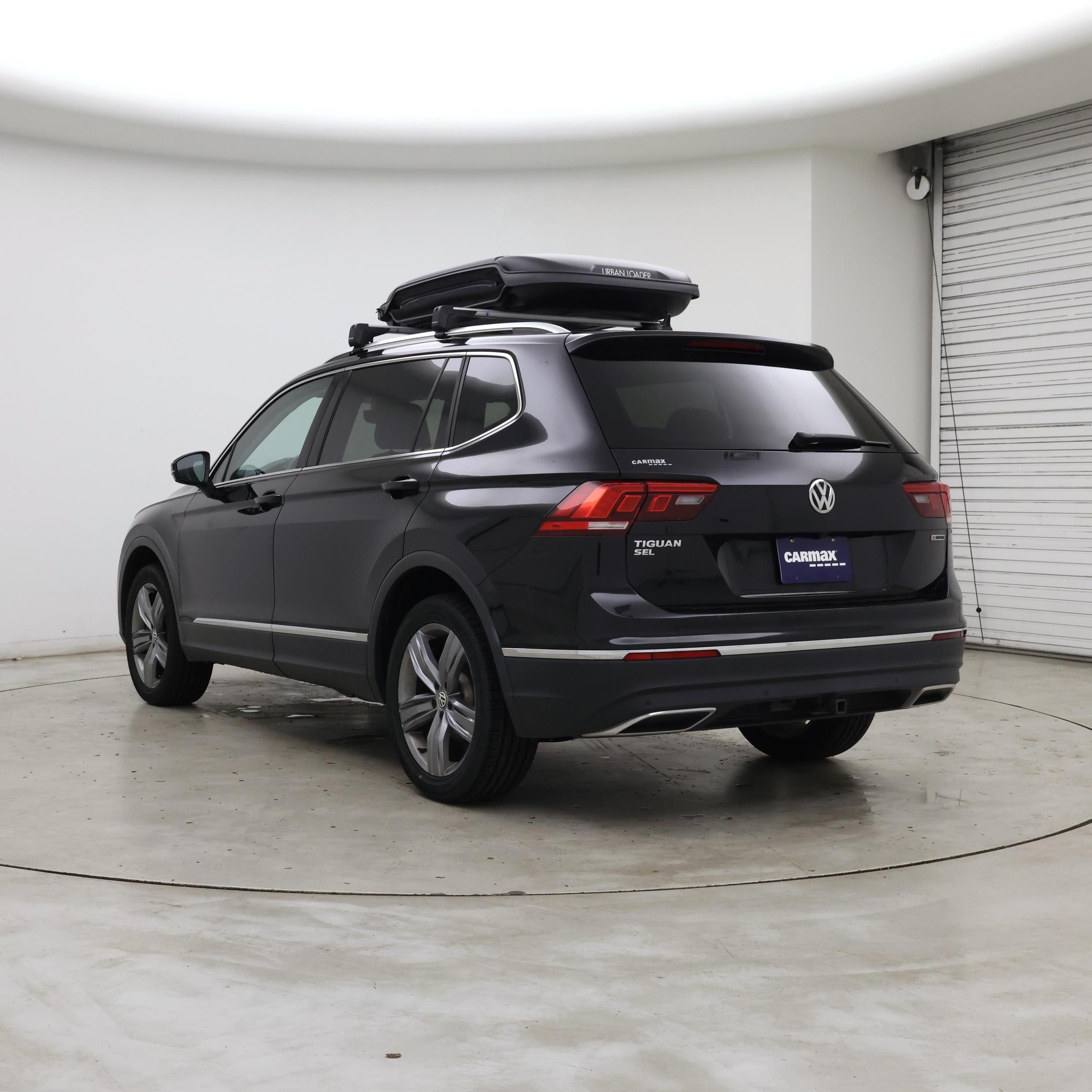 Thumbnail: 2020 Volkswagen Tiguan - 2