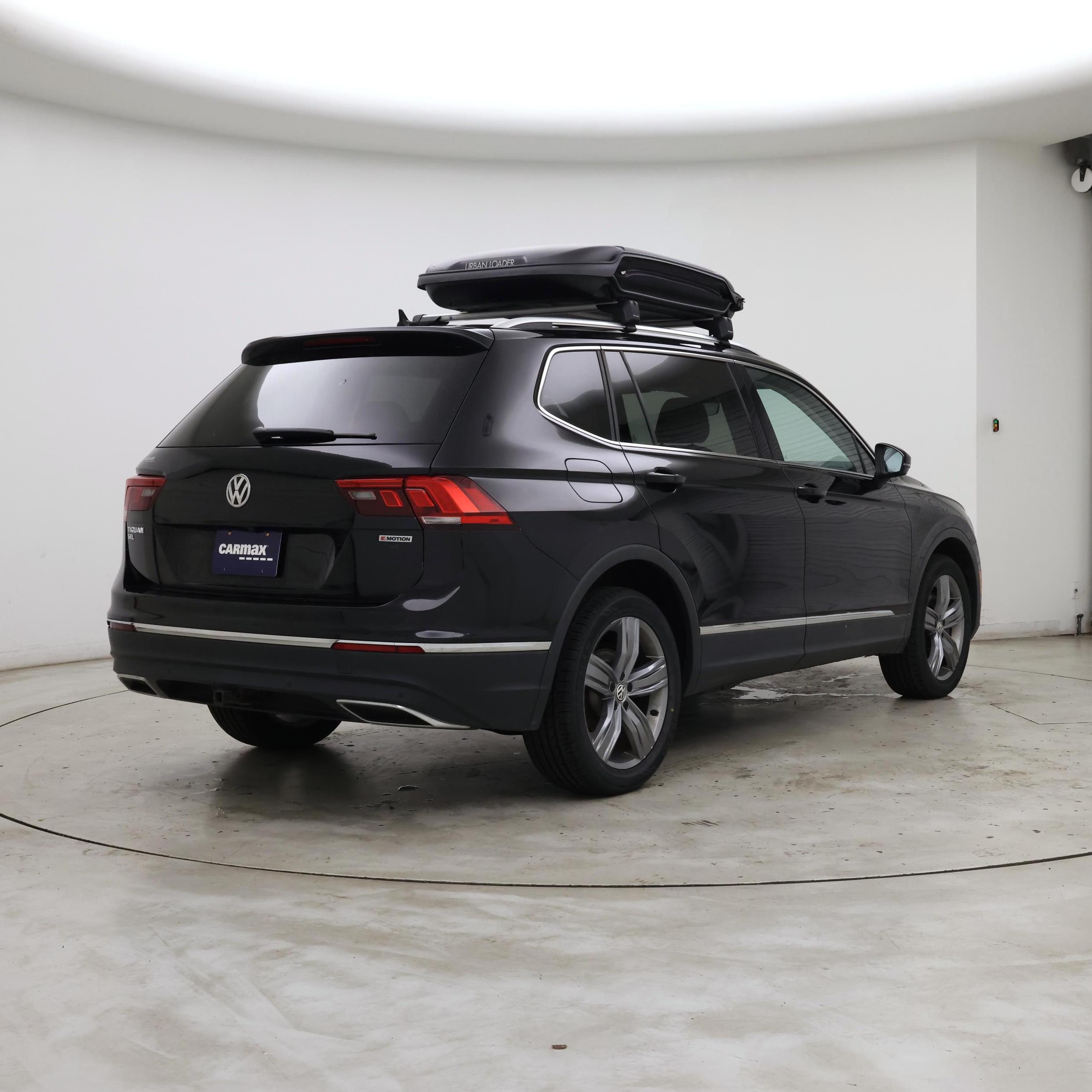 Thumbnail: 2020 Volkswagen Tiguan - 8