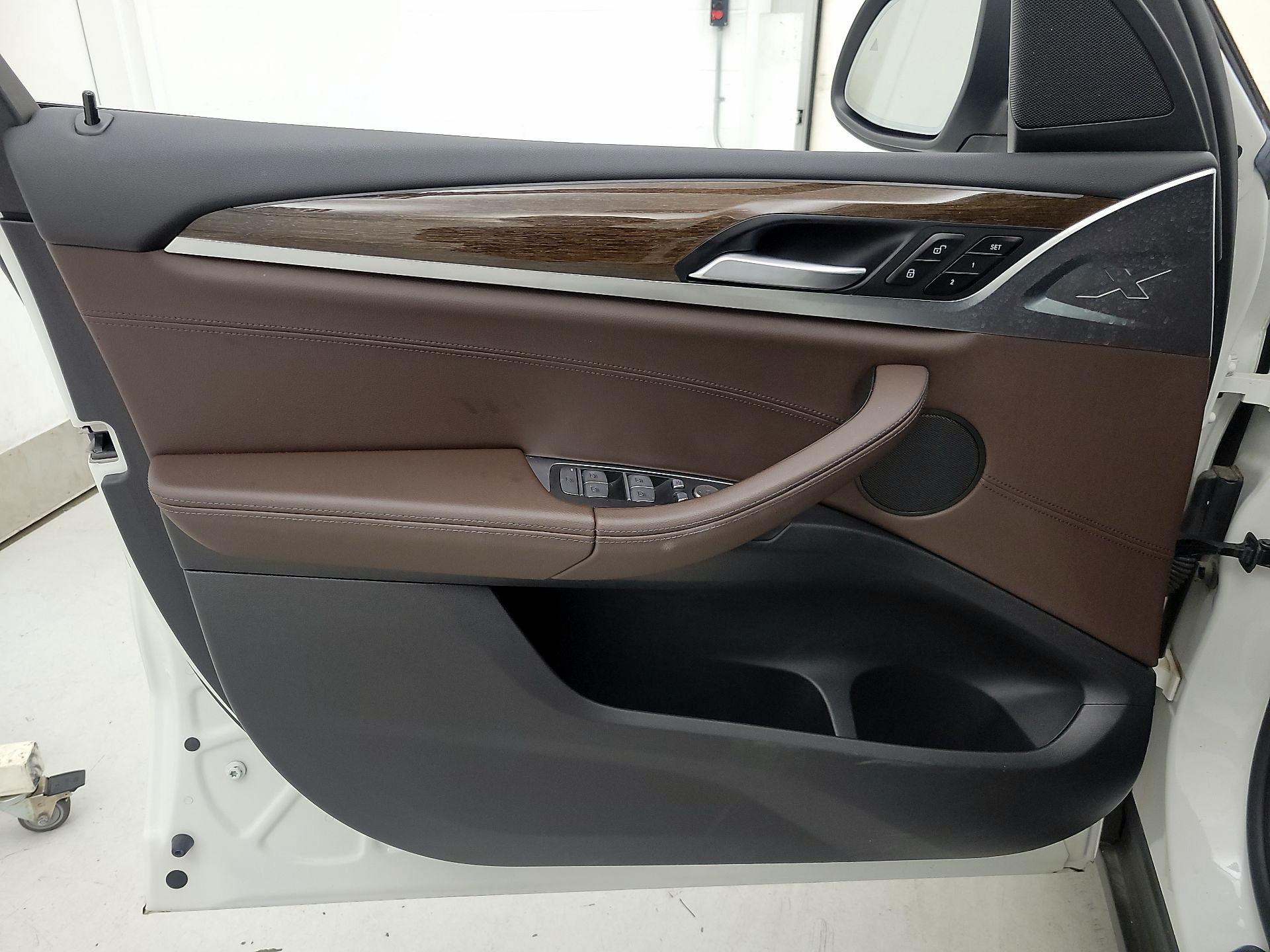 Thumbnail: 2022 BMW X3 - 12