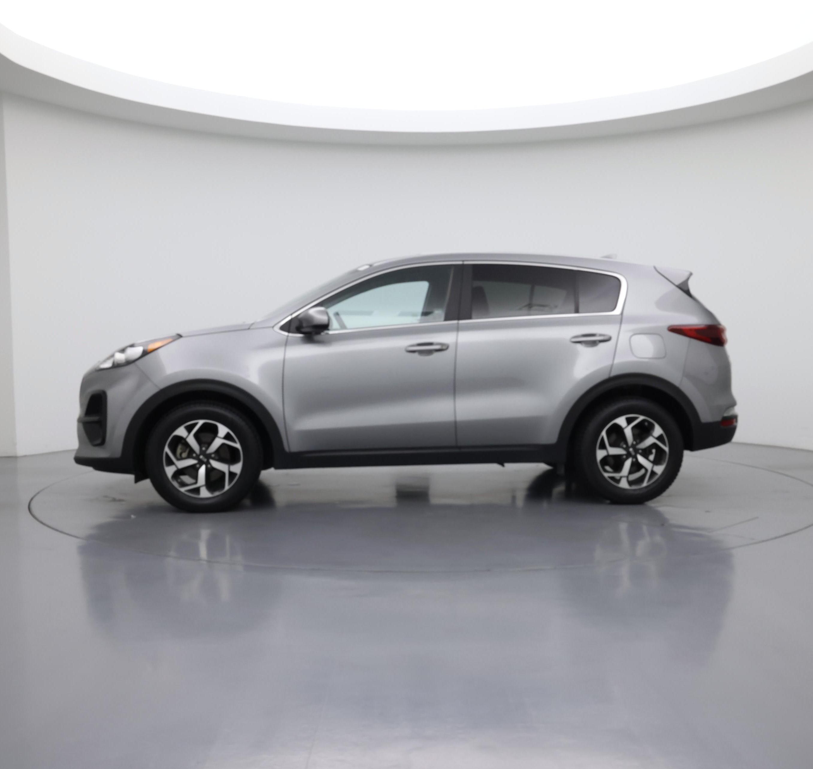 Thumbnail: 2021 Kia Sportage - 3