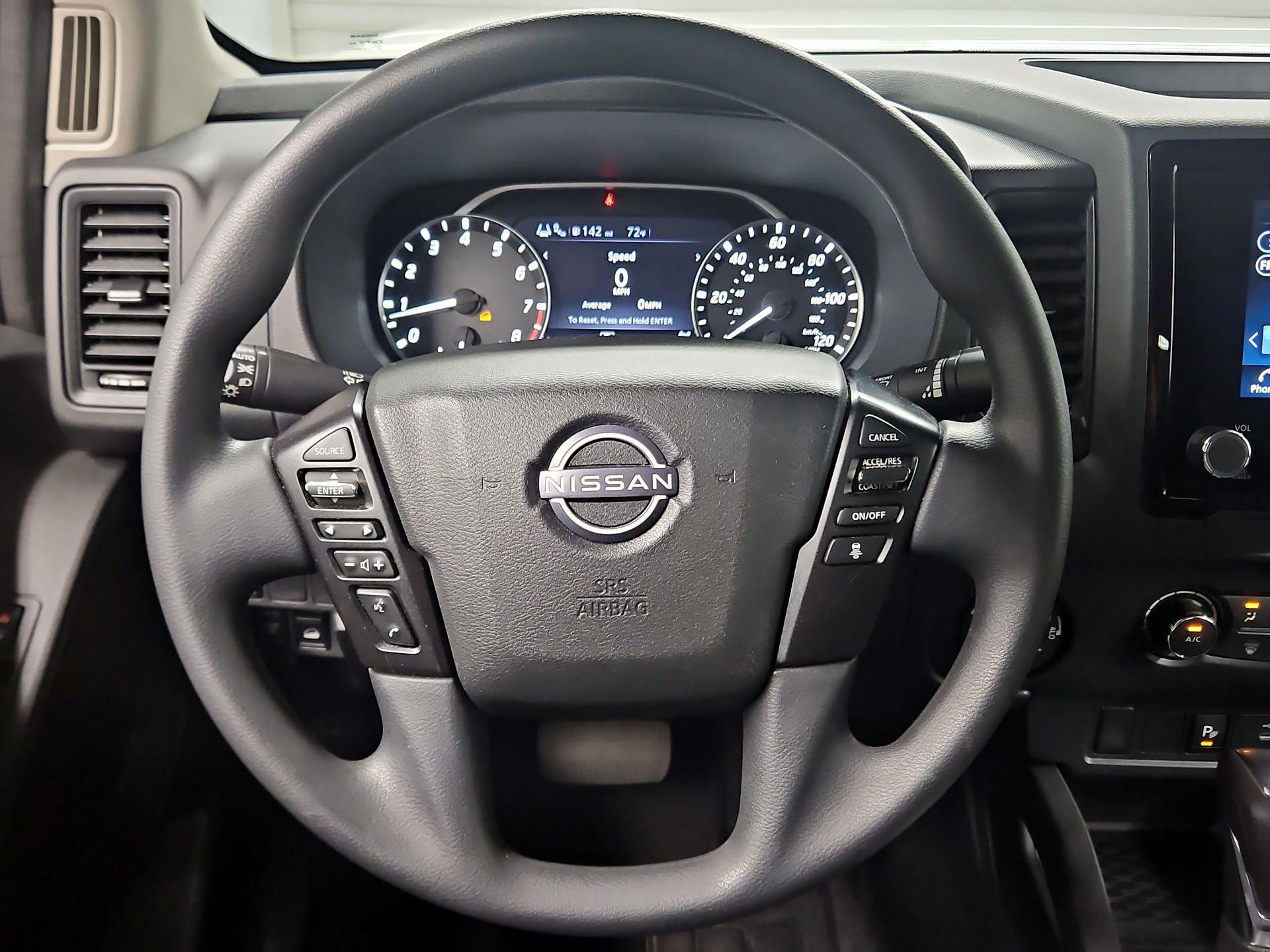 Thumbnail: 2022 Nissan Frontier - 10