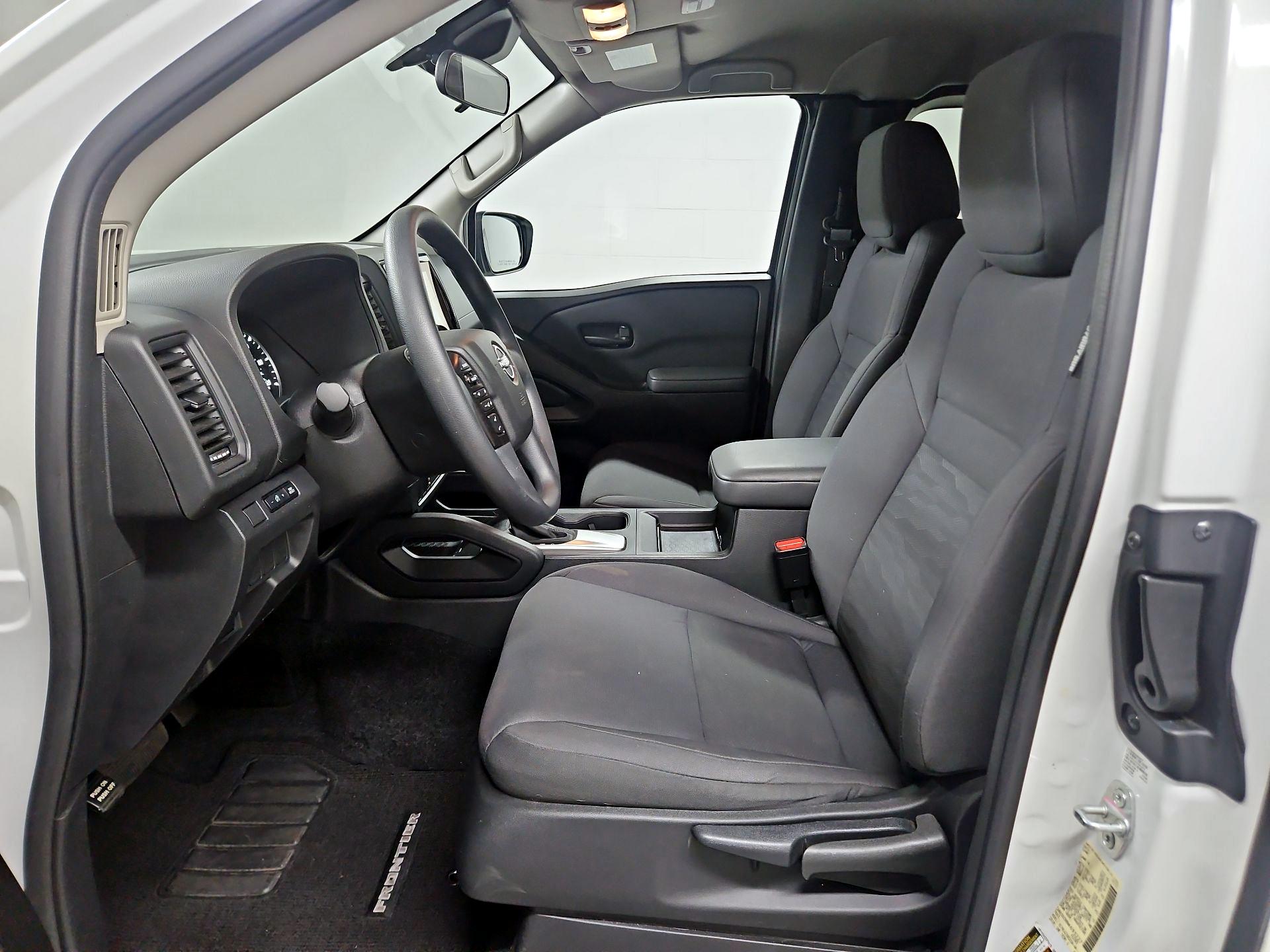 Thumbnail: 2022 Nissan Frontier - 11
