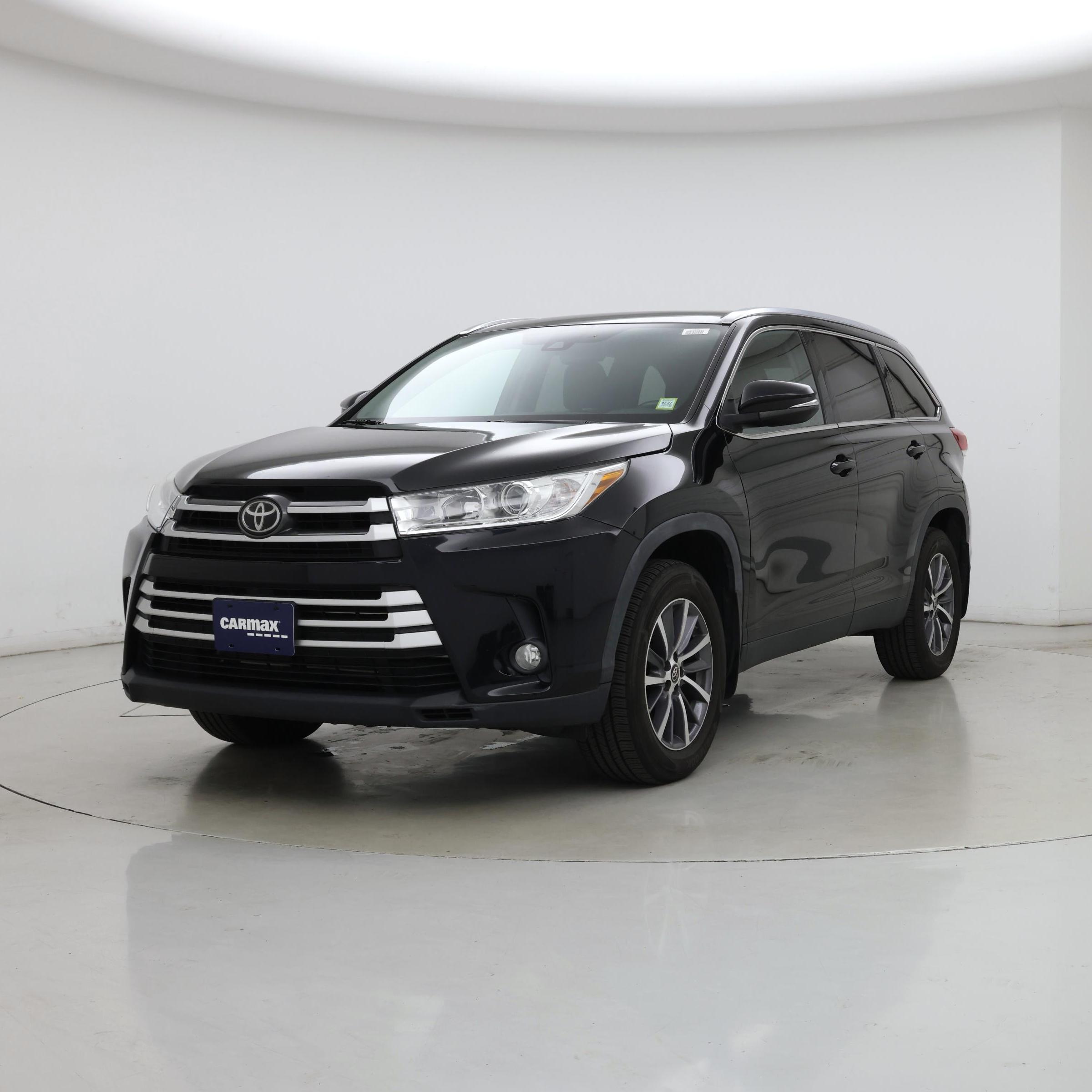 Thumbnail: 2019 Toyota Highlander - 4