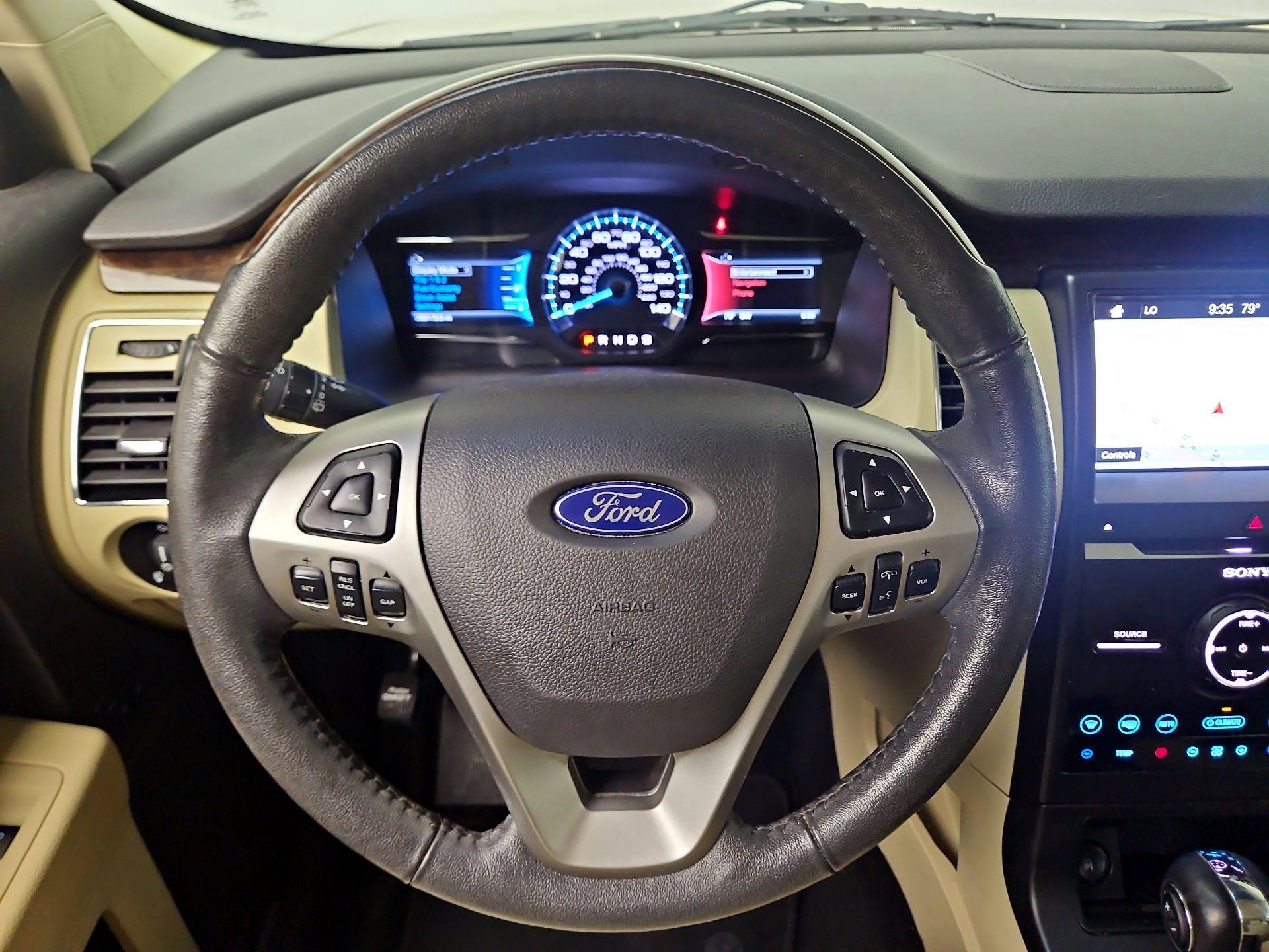 Thumbnail: 2018 Ford Flex - 10