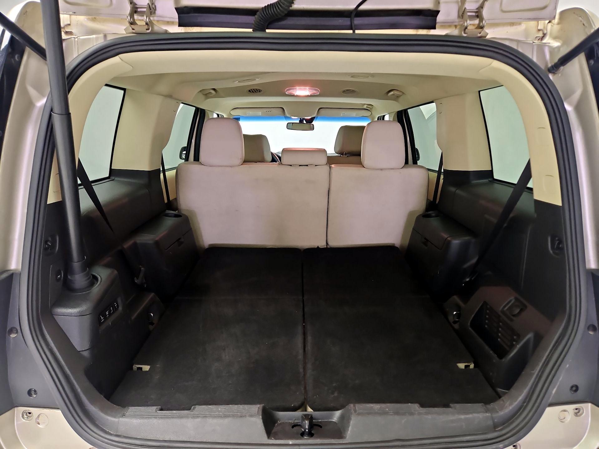 Thumbnail: 2018 Ford Flex - 20