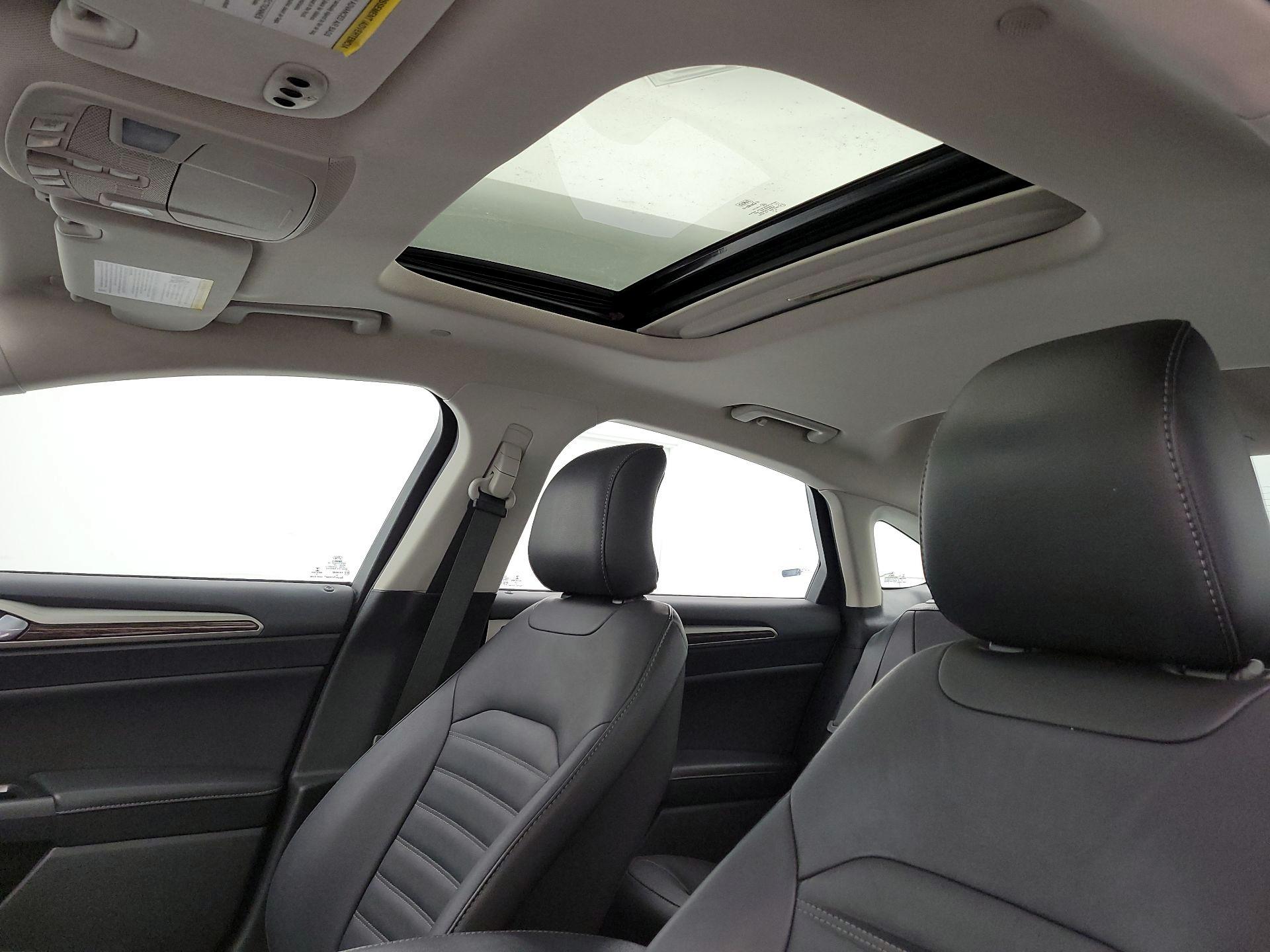 Thumbnail: 2016 Ford Fusion - 20