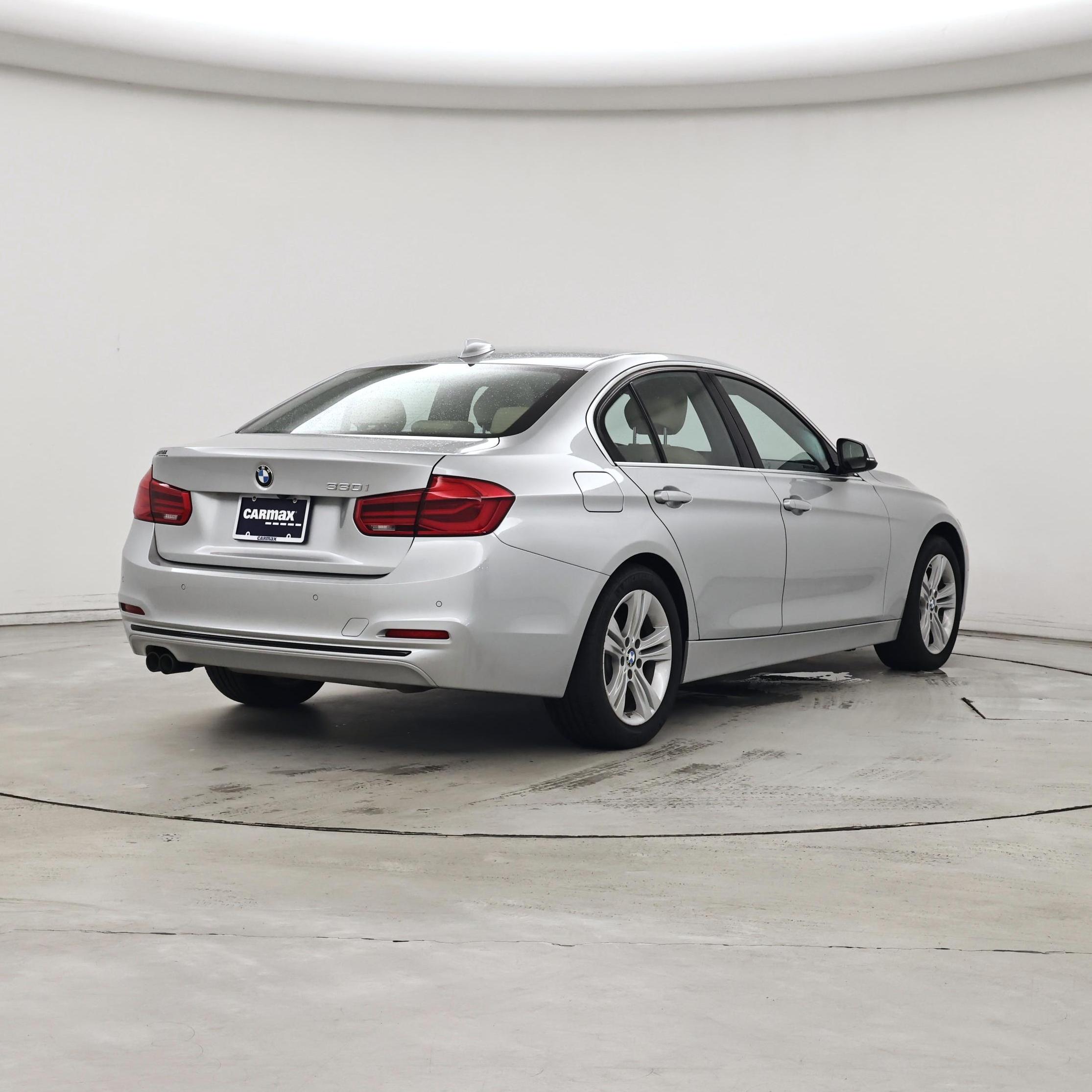 Thumbnail: 2018 BMW 3 Series - 8