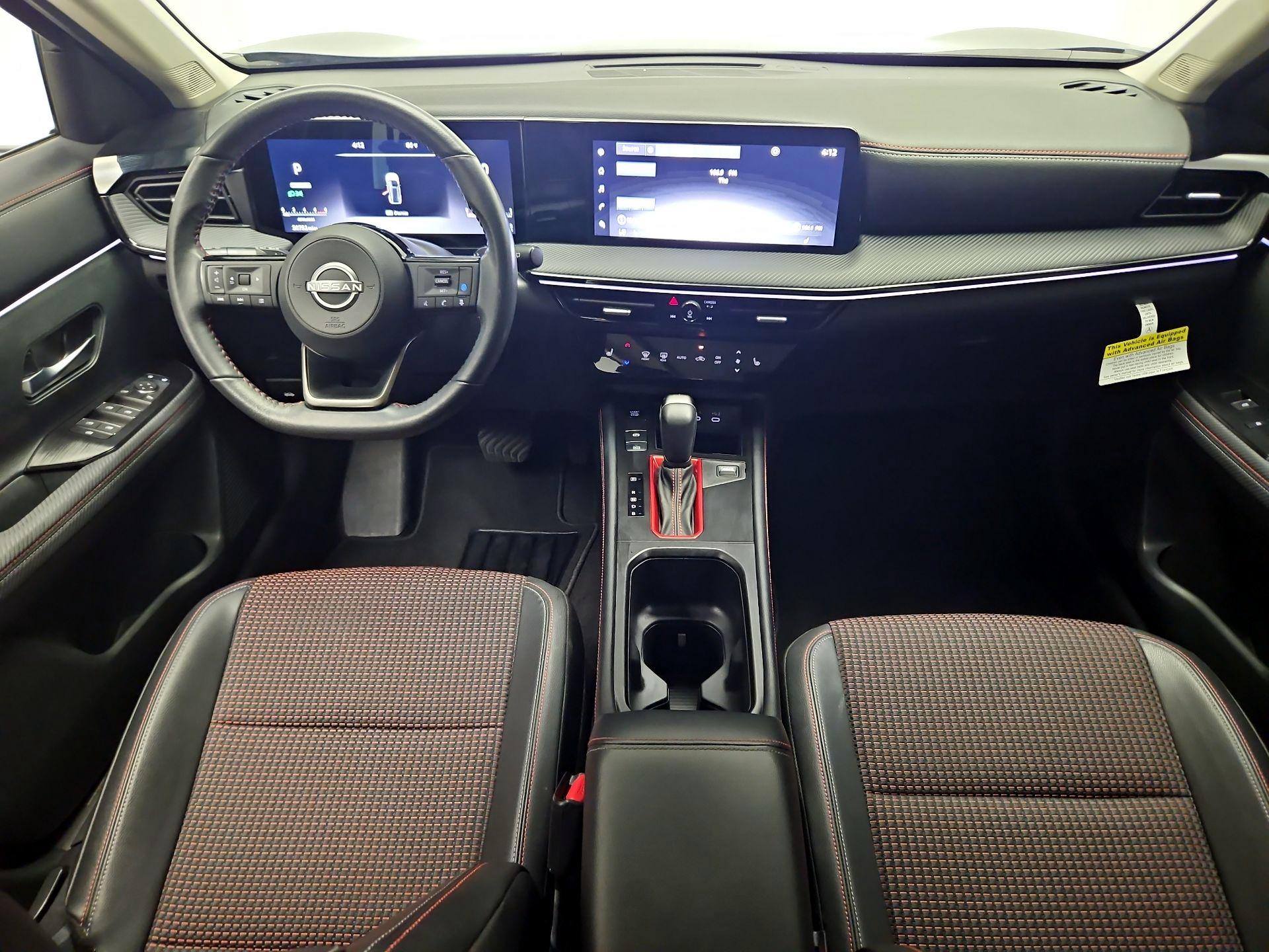 Thumbnail: 2025 Nissan Kicks - 9