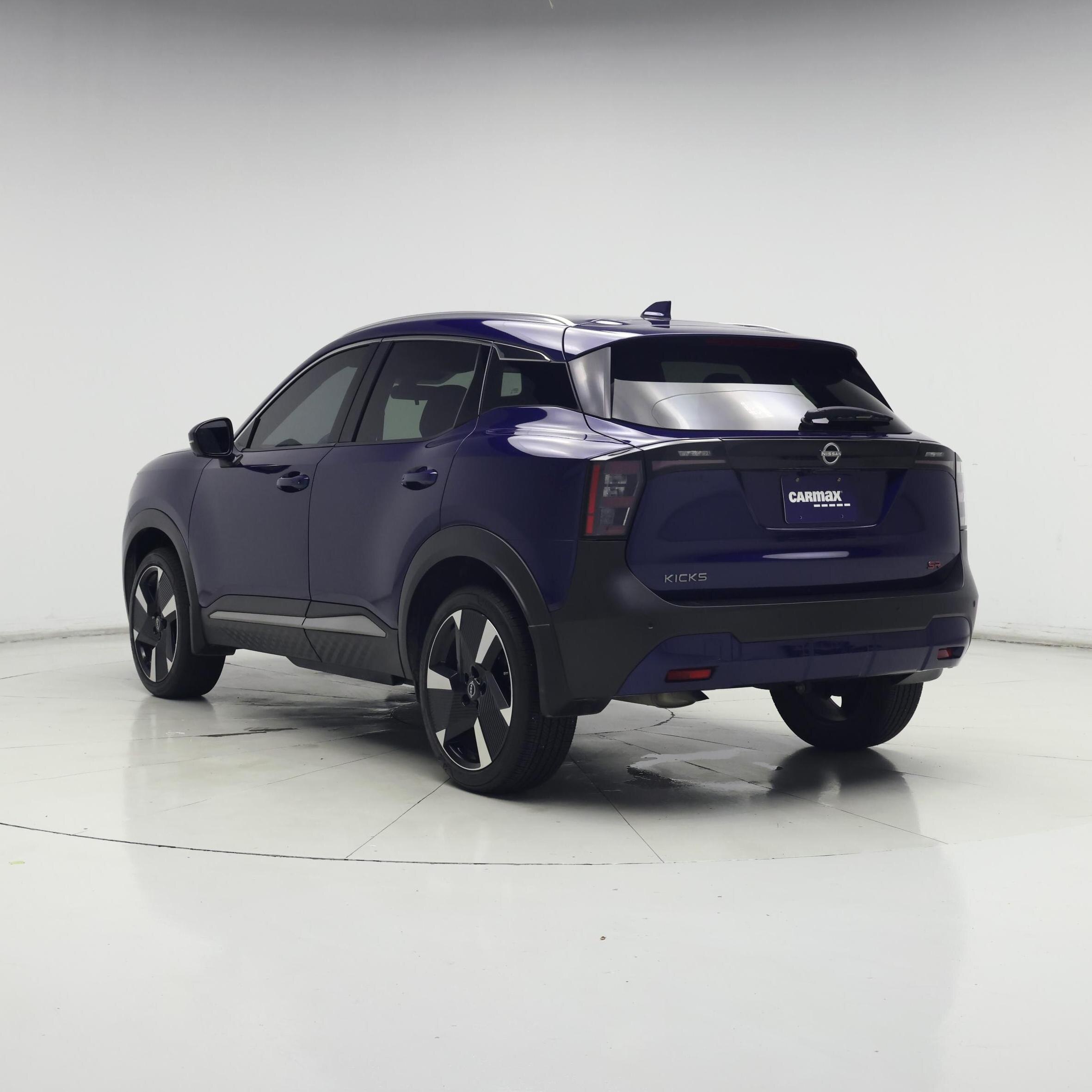 Thumbnail: 2025 Nissan Kicks - 2