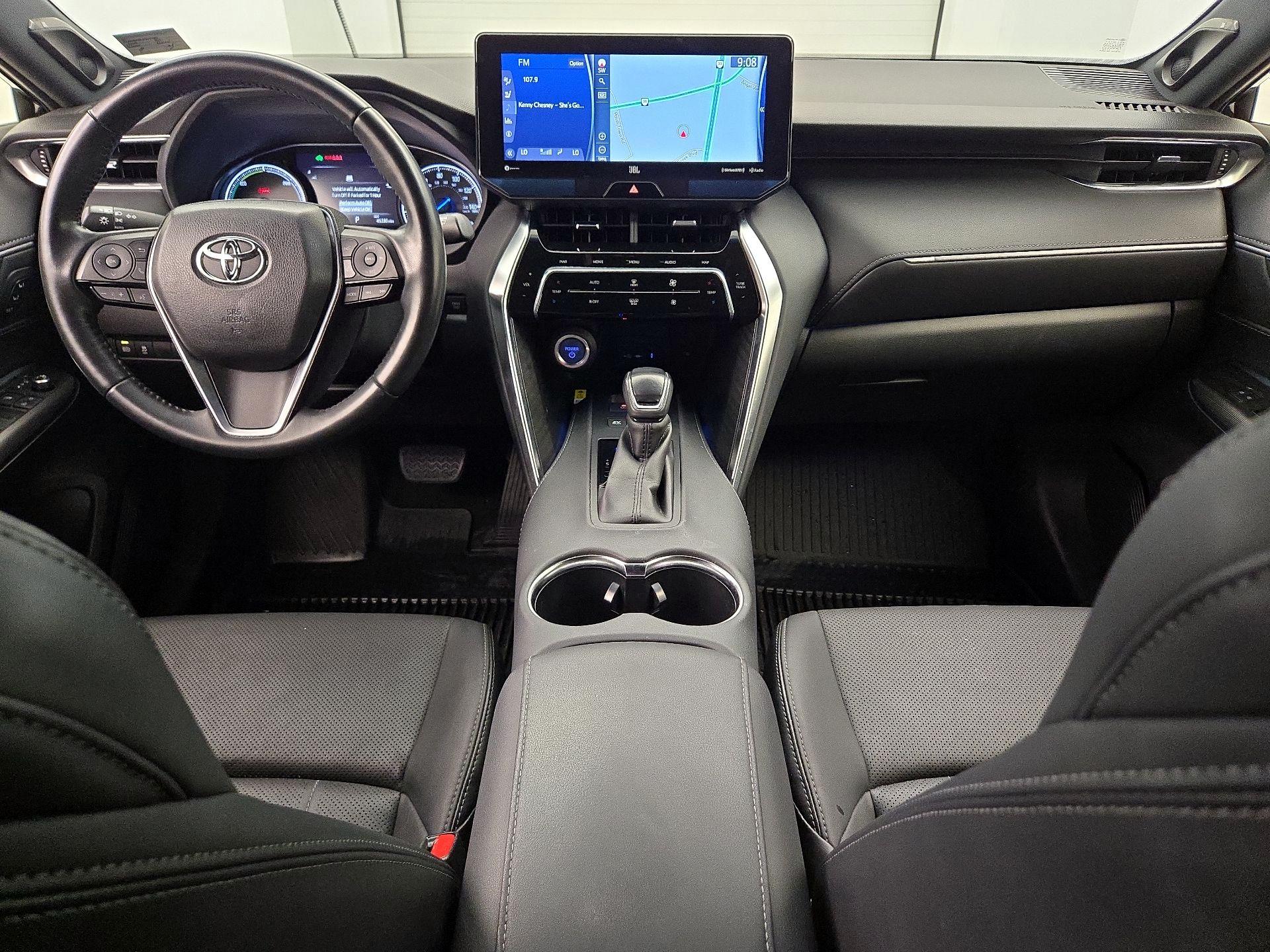 Thumbnail: 2021 Toyota Venza - 9