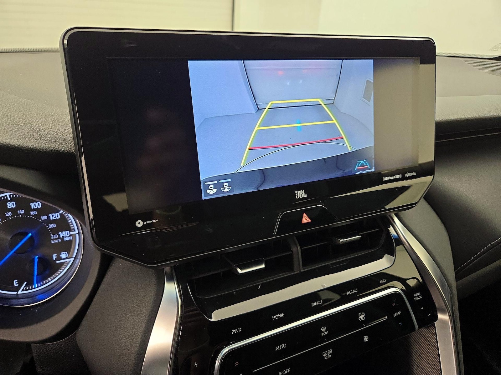 2021 Toyota Venza XLE - Photo 16