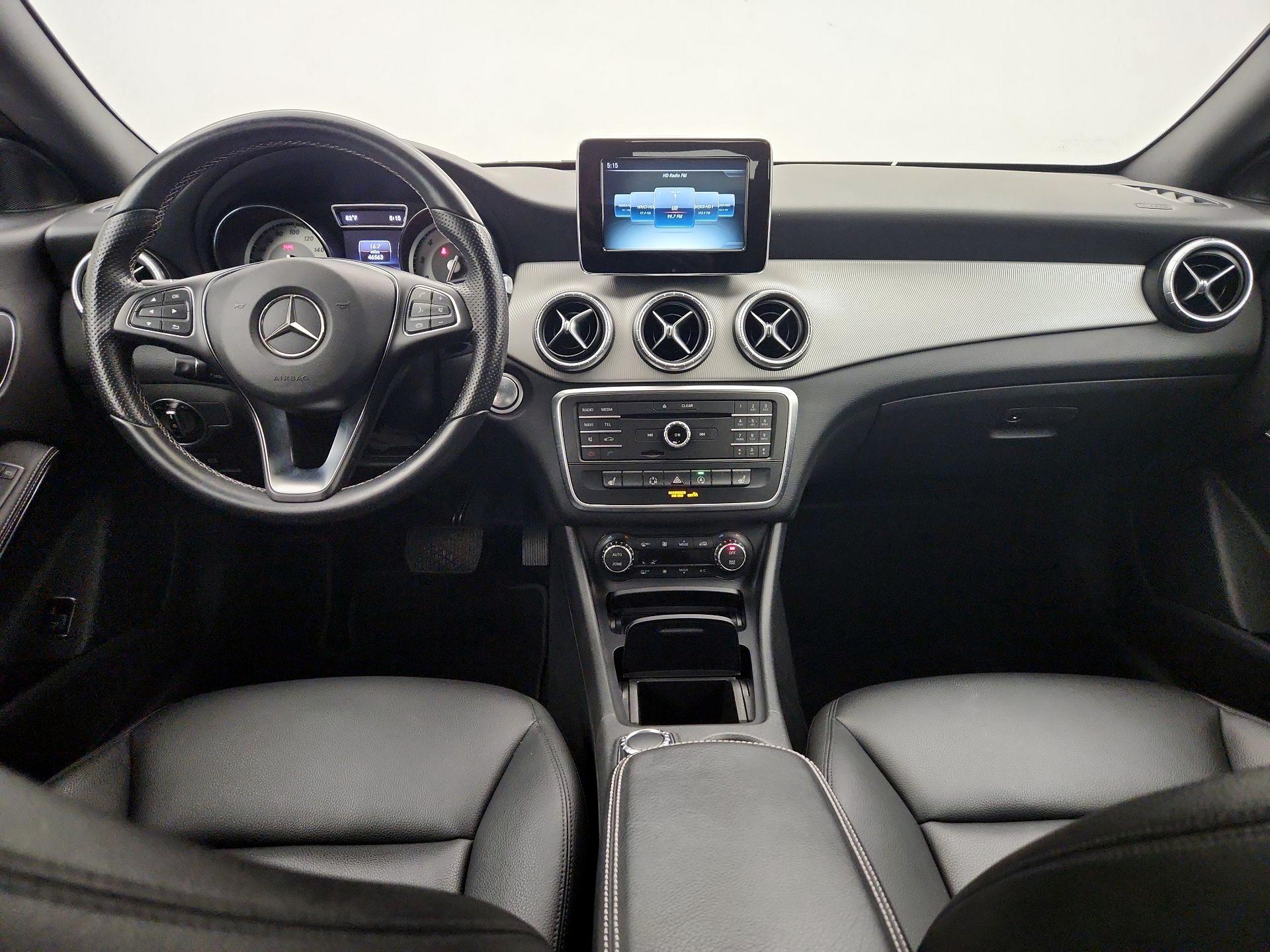 Thumbnail: 2015 Mercedes-Benz CLA - 9