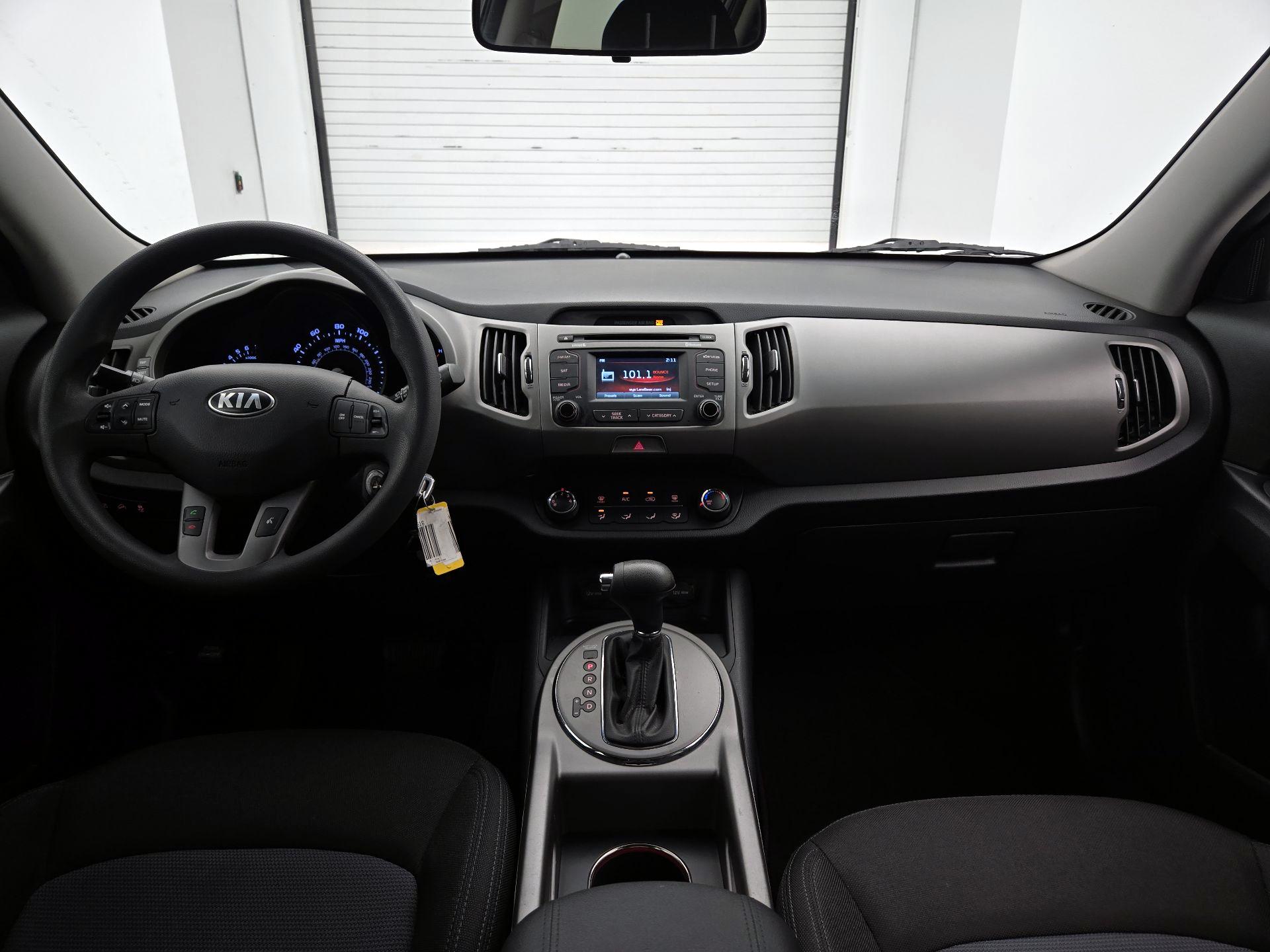 Thumbnail: 2014 Kia Sportage - 9