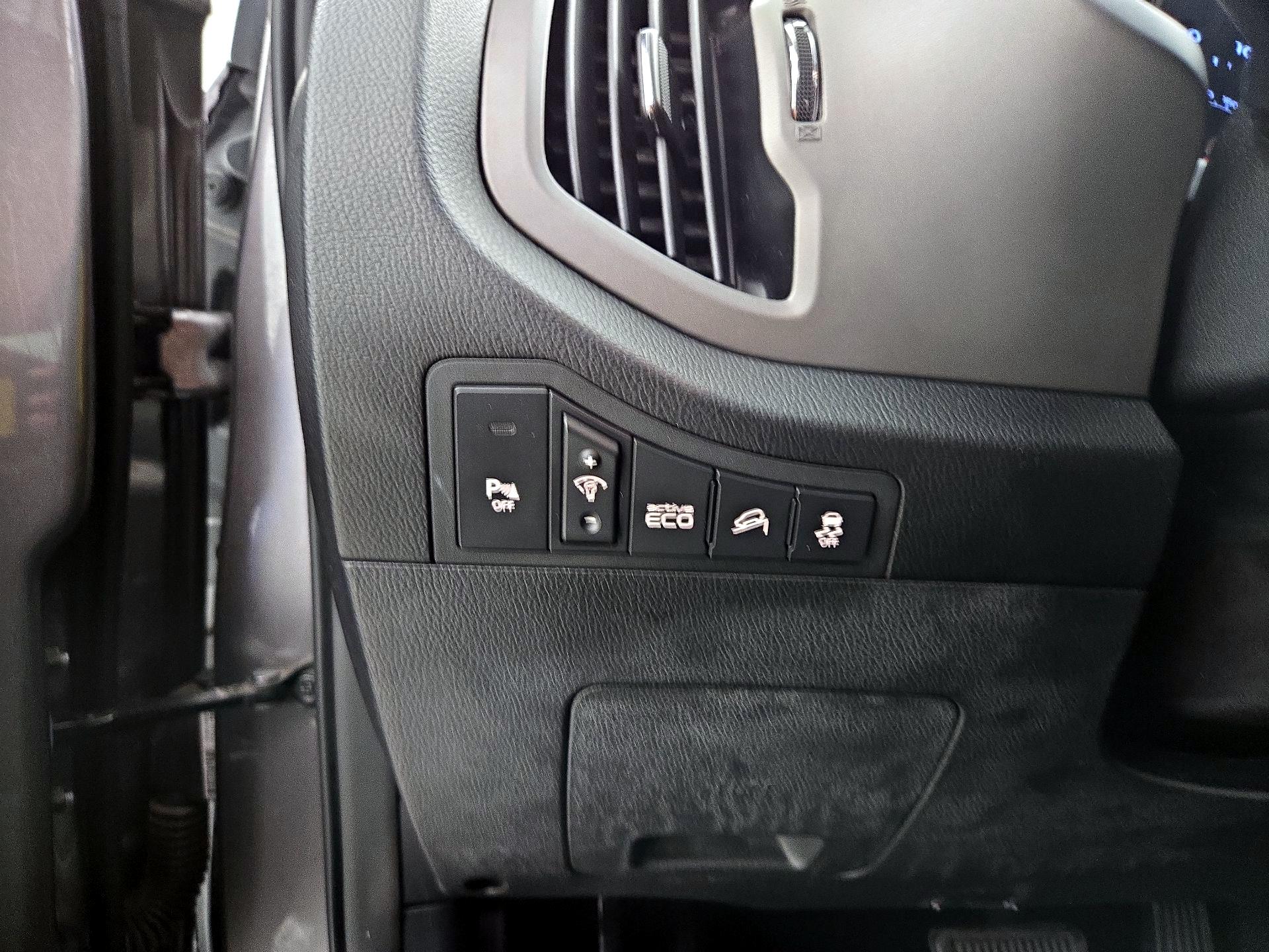 Thumbnail: 2014 Kia Sportage - 13