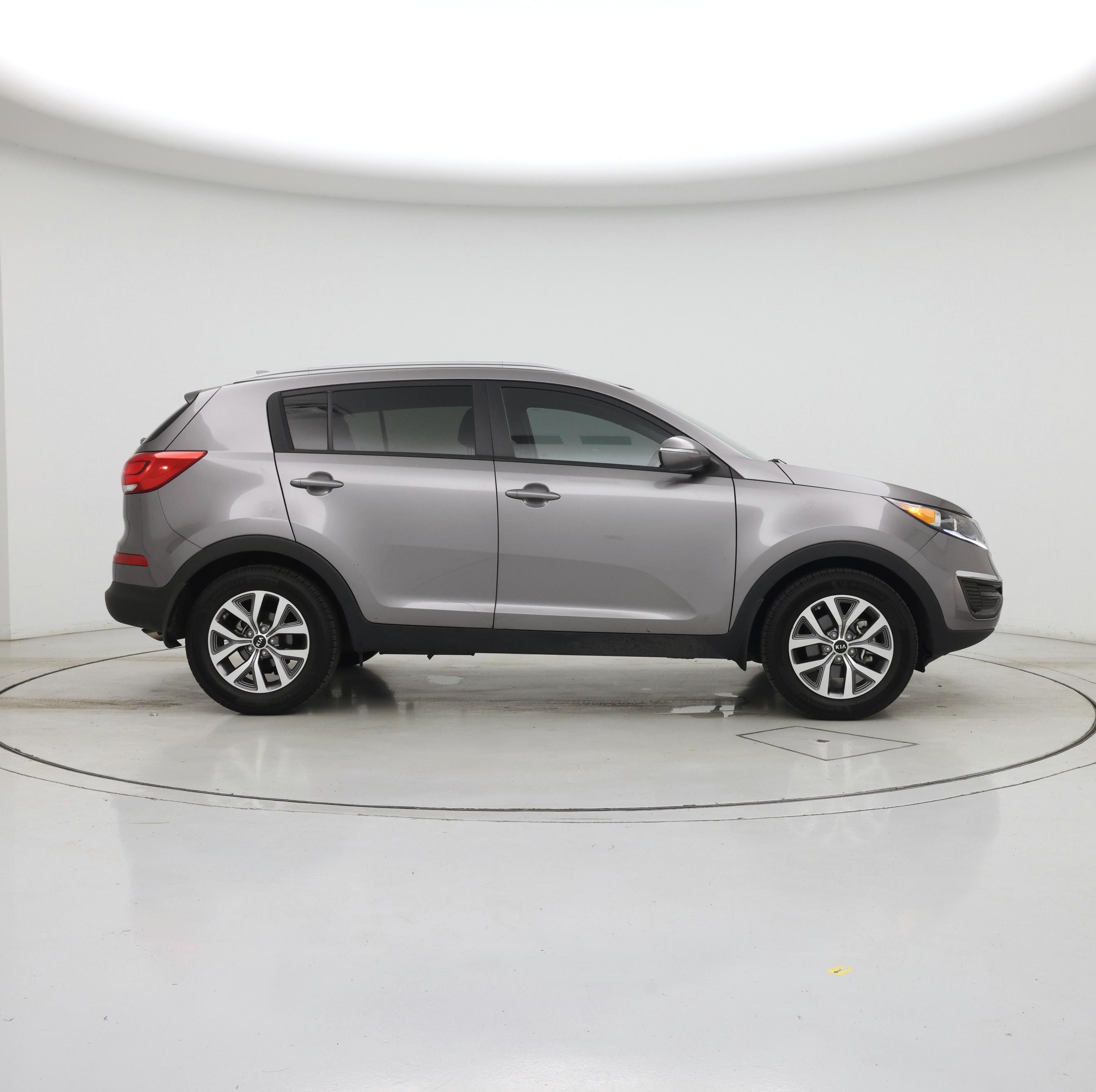 Thumbnail: 2014 Kia Sportage - 7