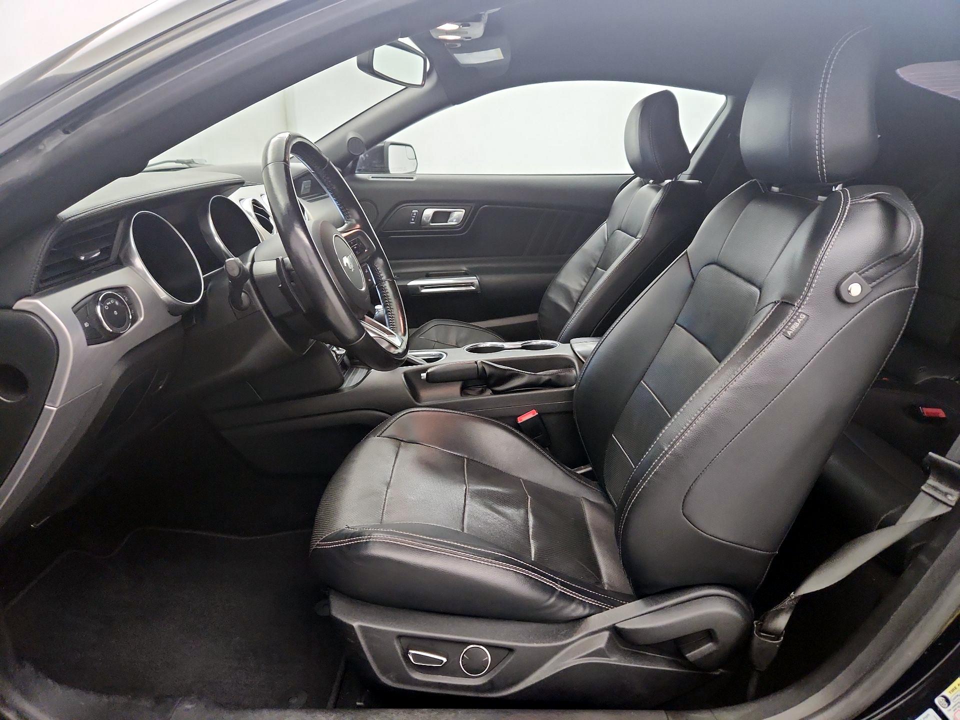 Thumbnail: 2019 Ford Mustang - 11