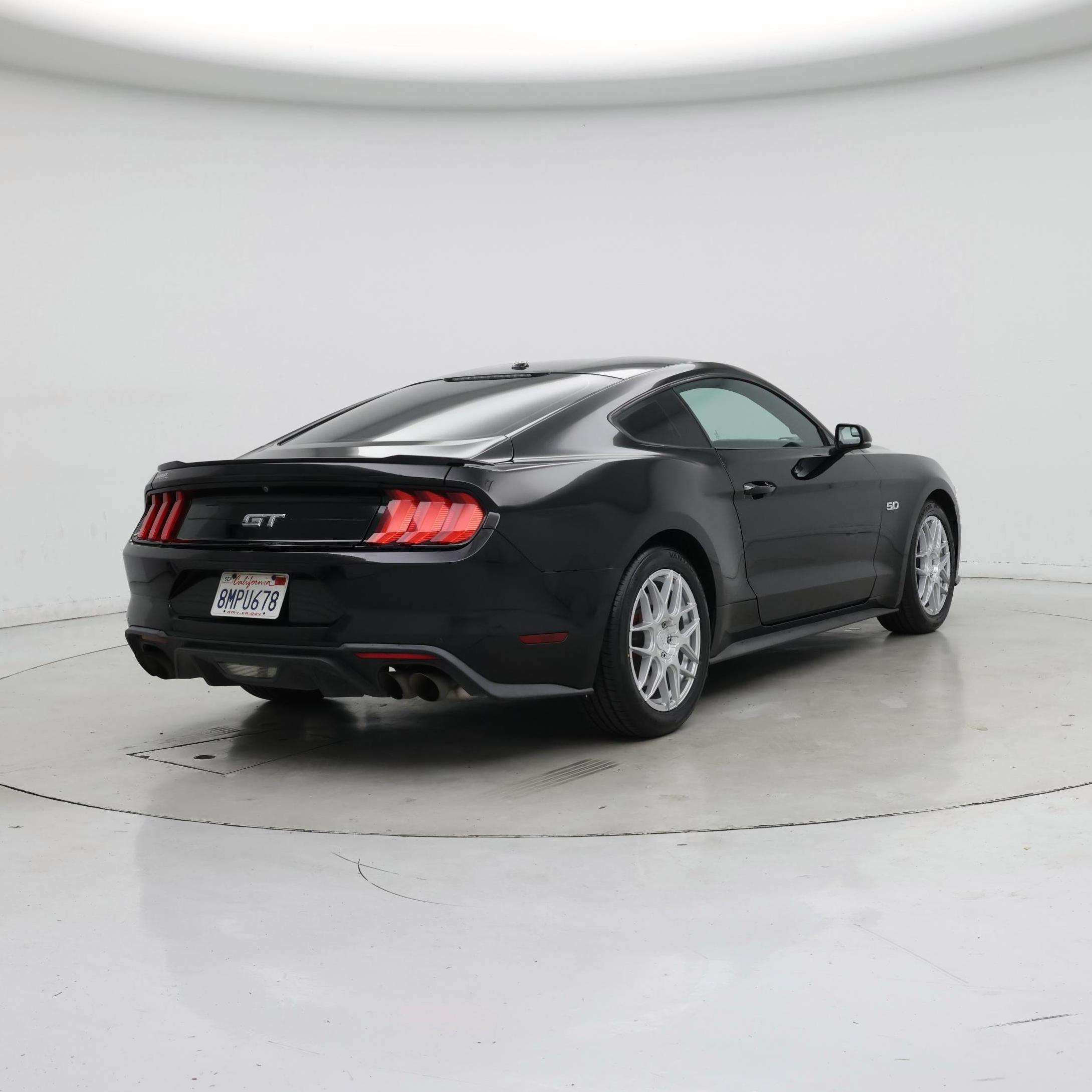 Thumbnail: 2019 Ford Mustang - 8