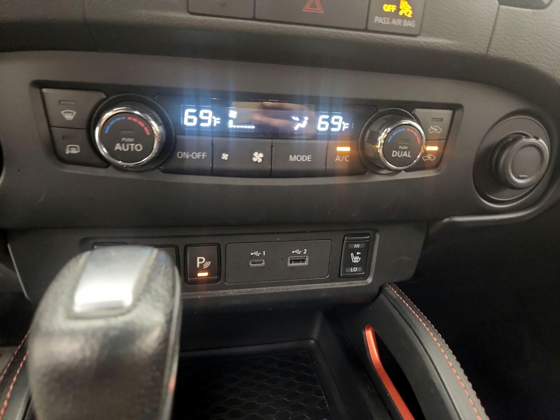 Thumbnail: 2023 Nissan Frontier - 17