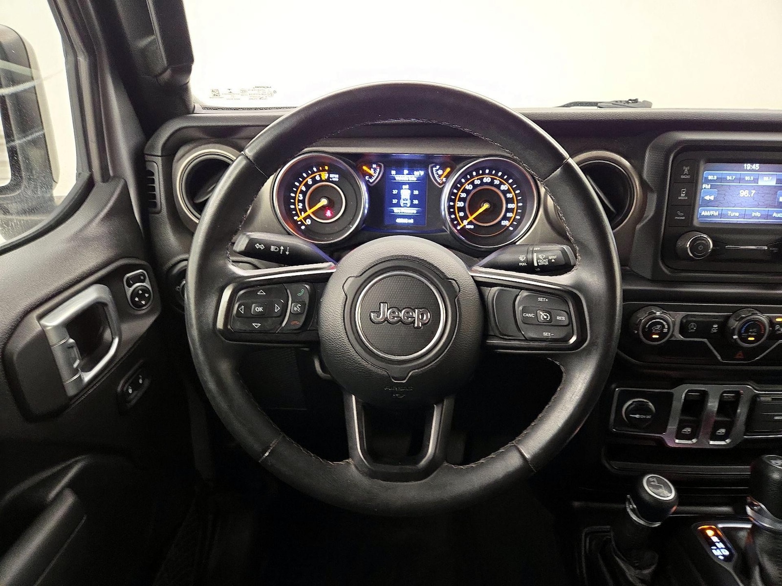 2019 Jeep Wrangler Sport S - Photo 11