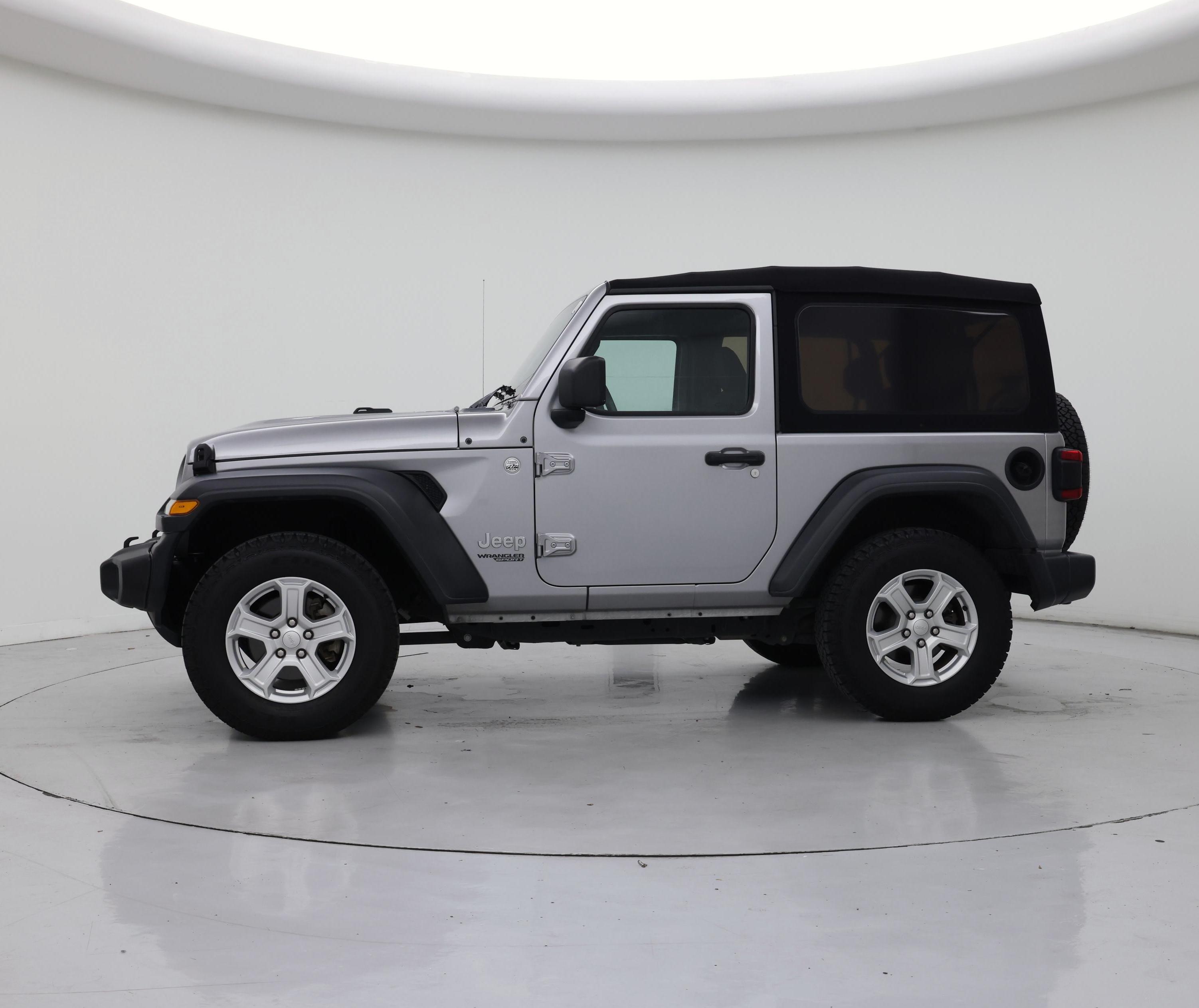 Thumbnail: 2019 Jeep Wrangler - 3