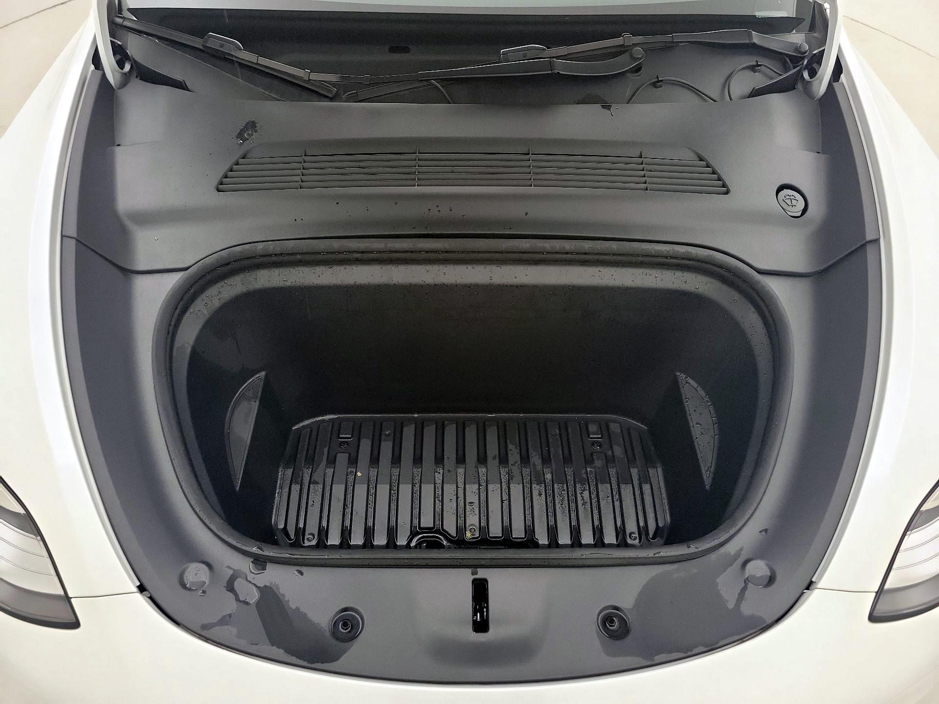 Thumbnail: 2021 Tesla Model Y - 20