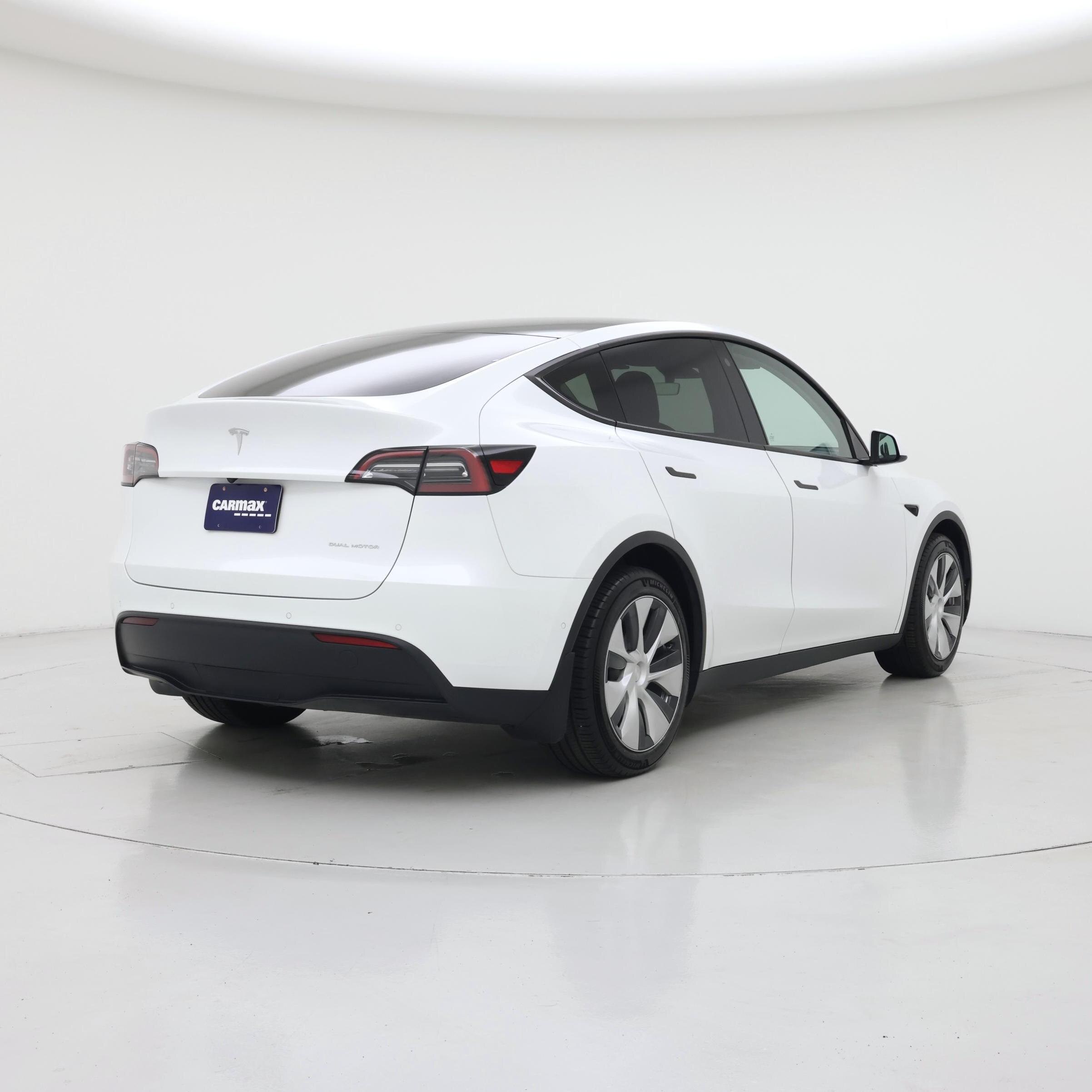 Thumbnail: 2021 Tesla Model Y - 8