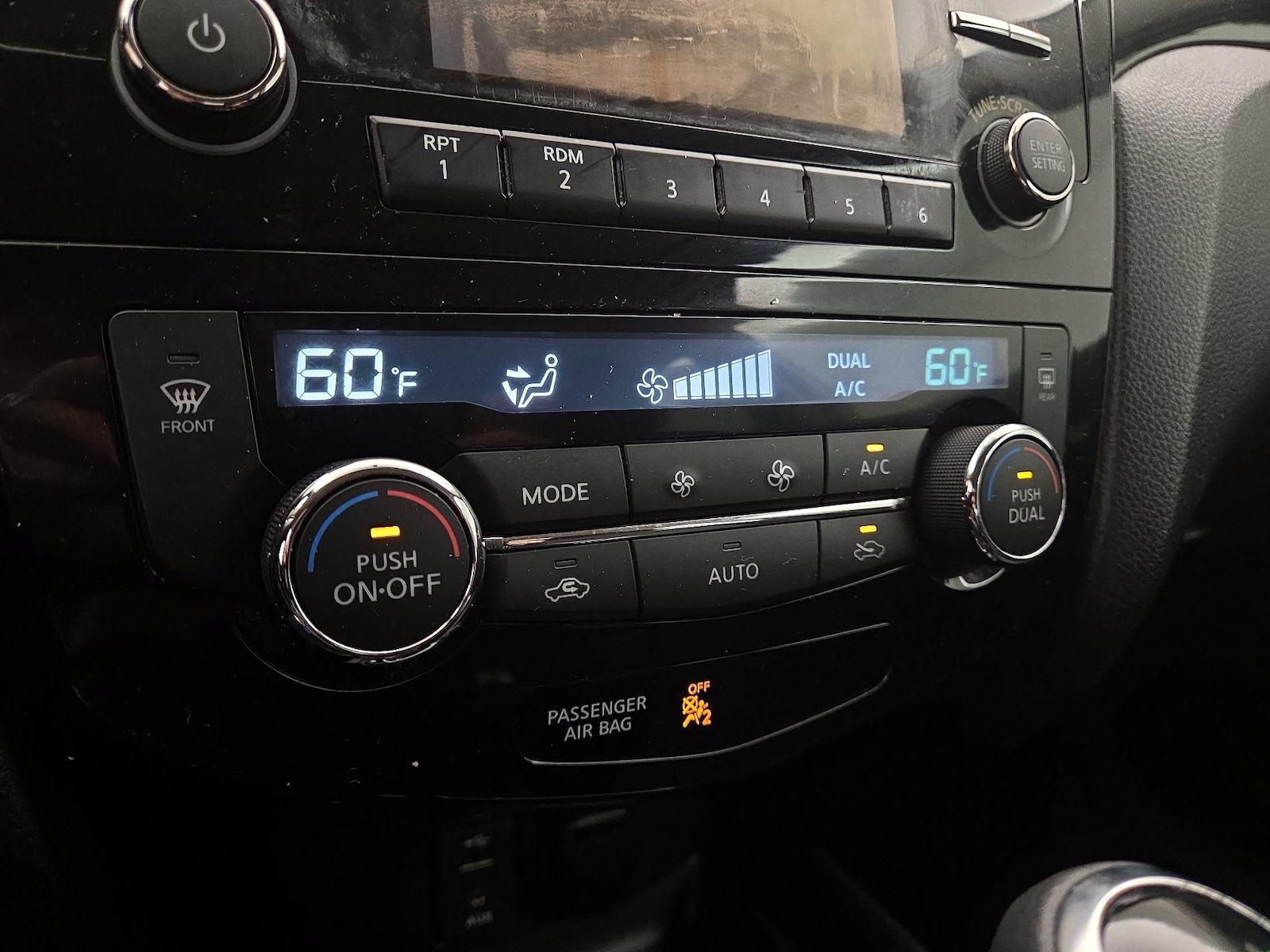 2017 Nissan Rogue Sport SV - Photo 17