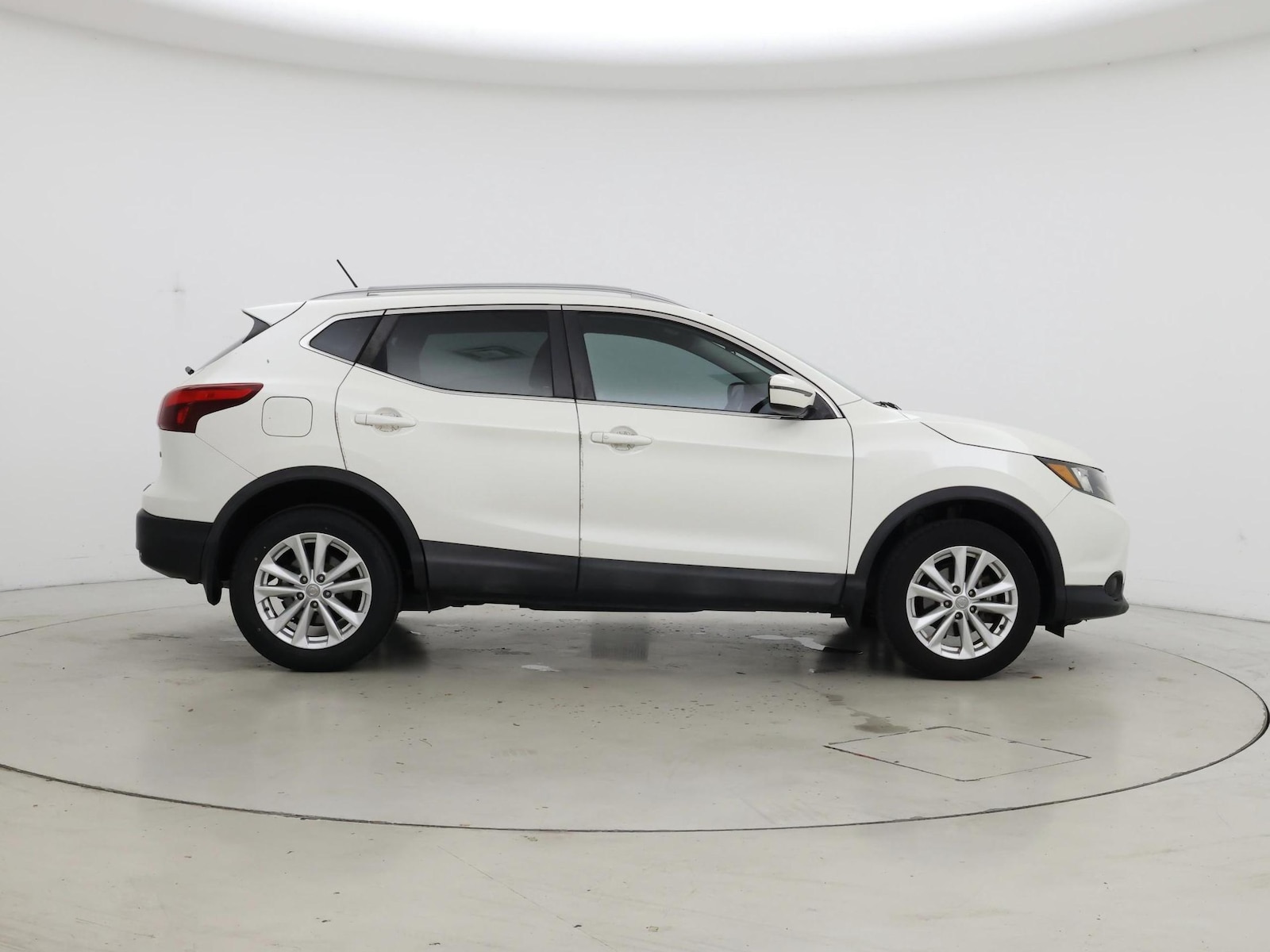 2017 Nissan Rogue Sport SV - Photo 8