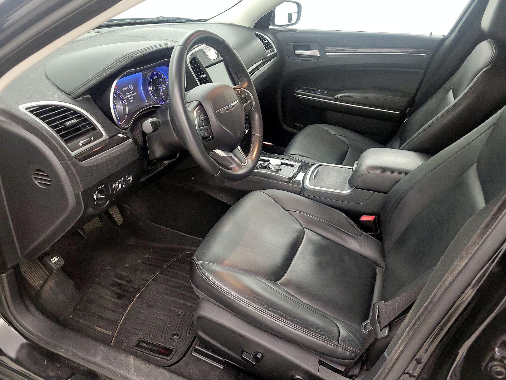 Thumbnail: 2015 Chrysler 300 - 11
