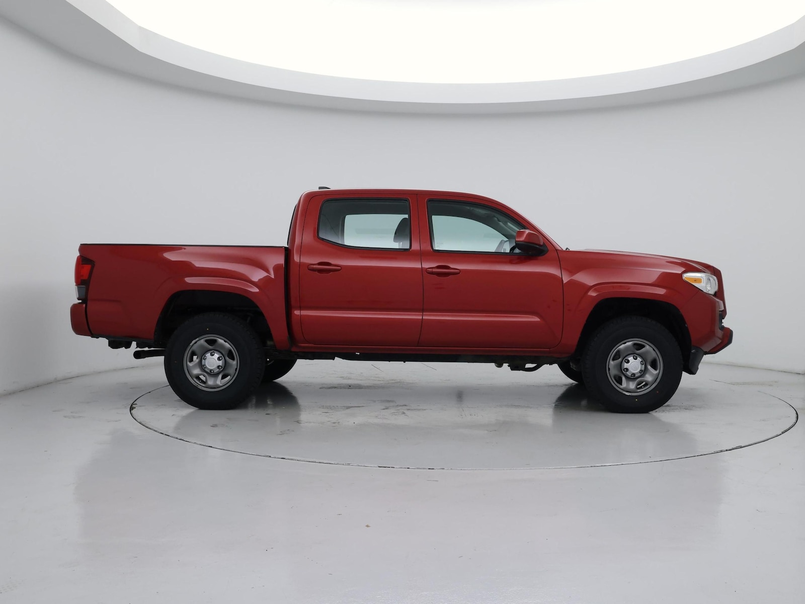 2018 Toyota Tacoma SR - Photo 8