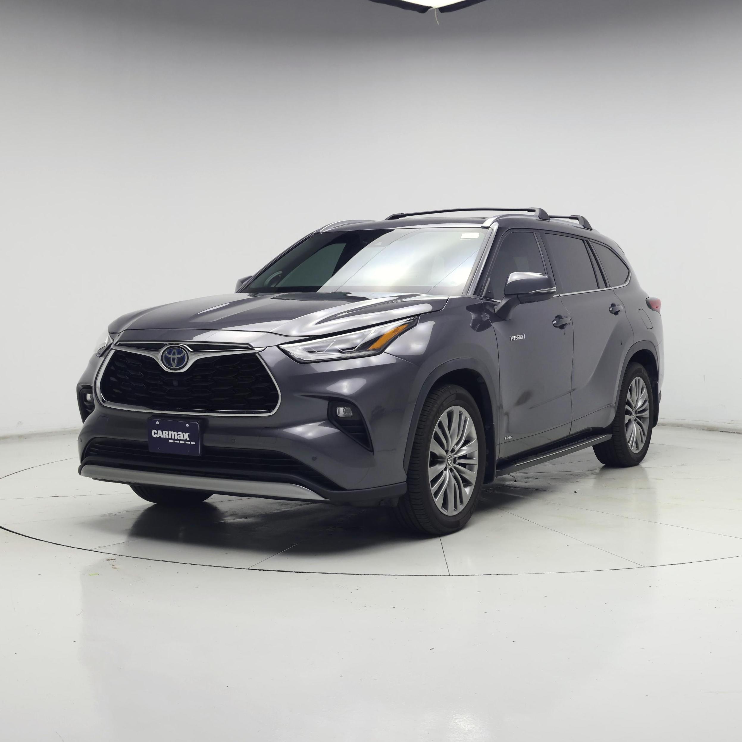 Thumbnail: 2021 Toyota Highlander - 4