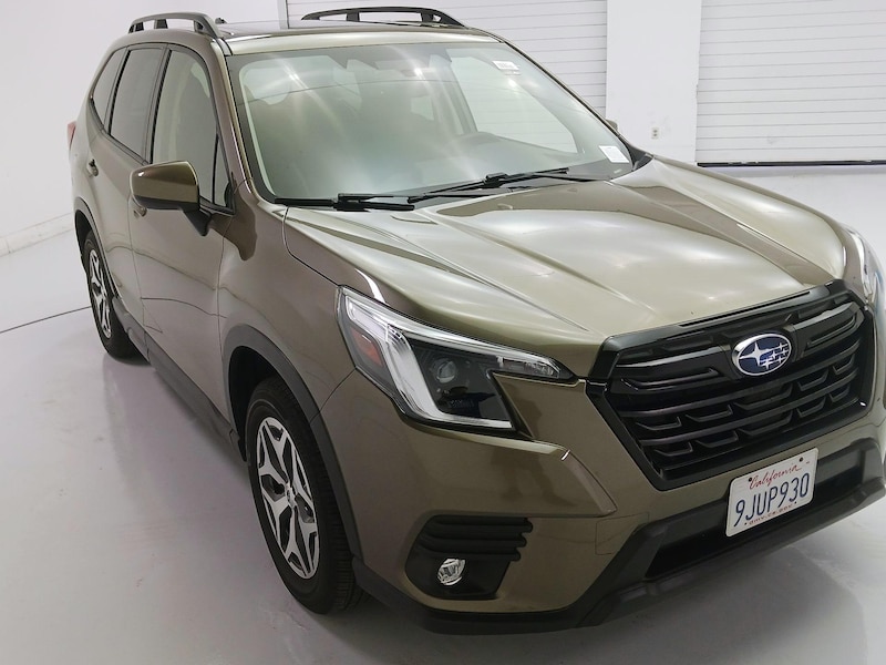 2024 Subaru Forester Premium