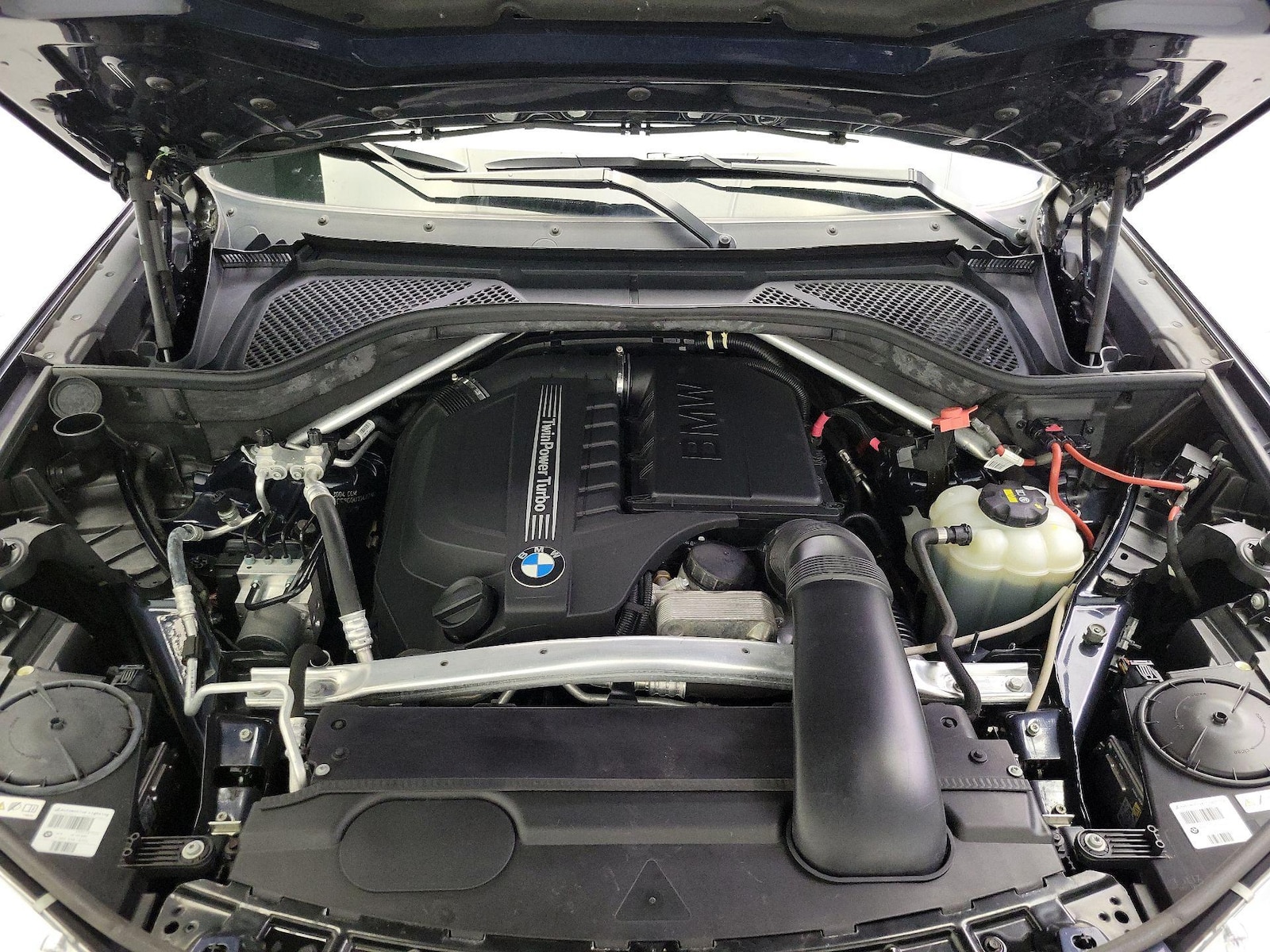 2016 BMW X5 xDrive35i - Photo 24