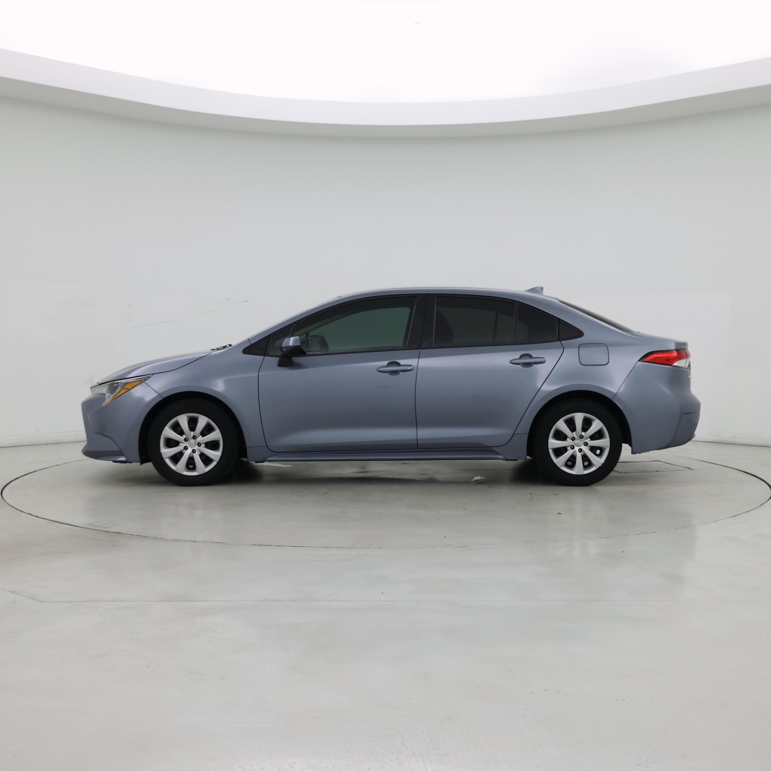 Thumbnail: 2020 Toyota Corolla - 3