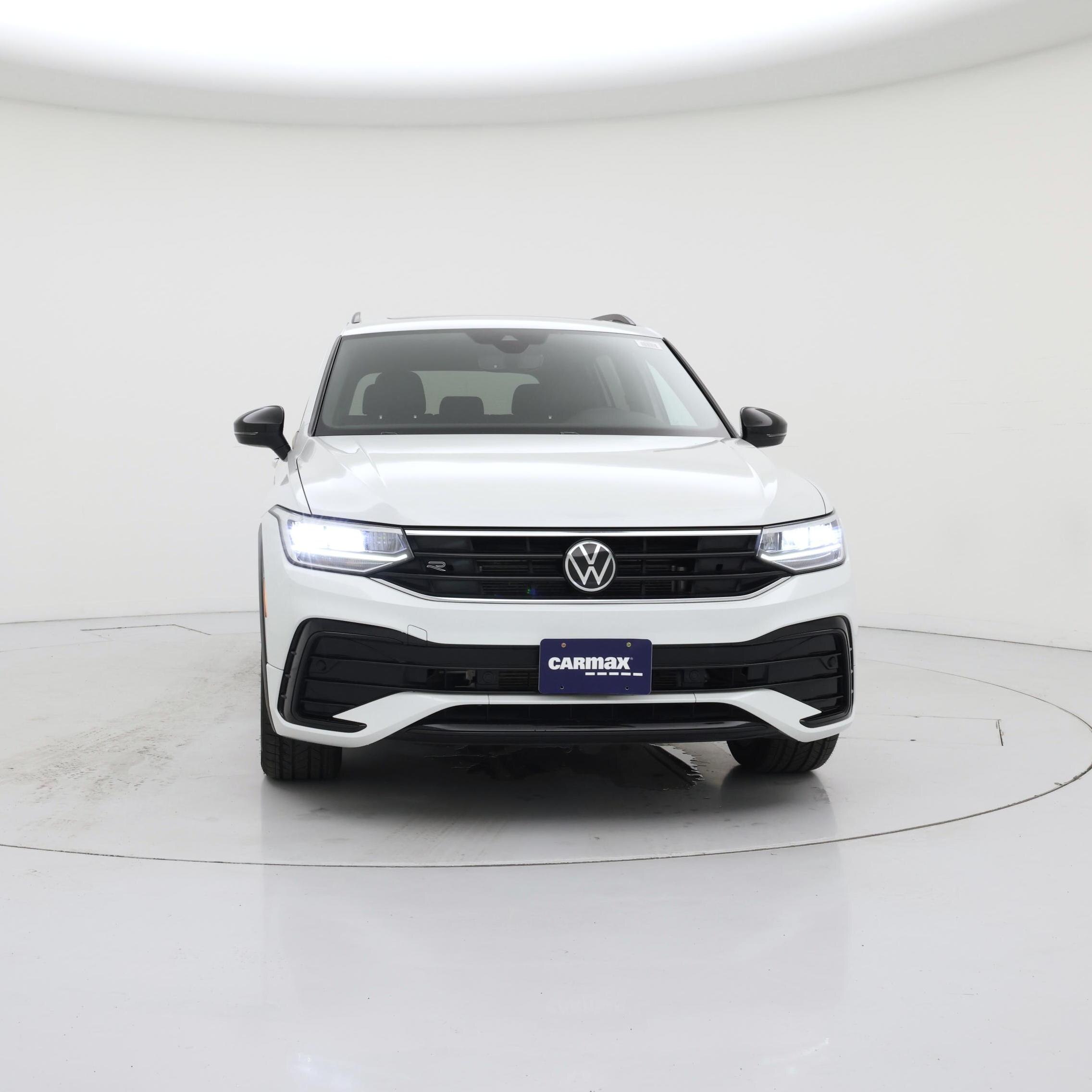 Thumbnail: 2023 Volkswagen Tiguan - 5