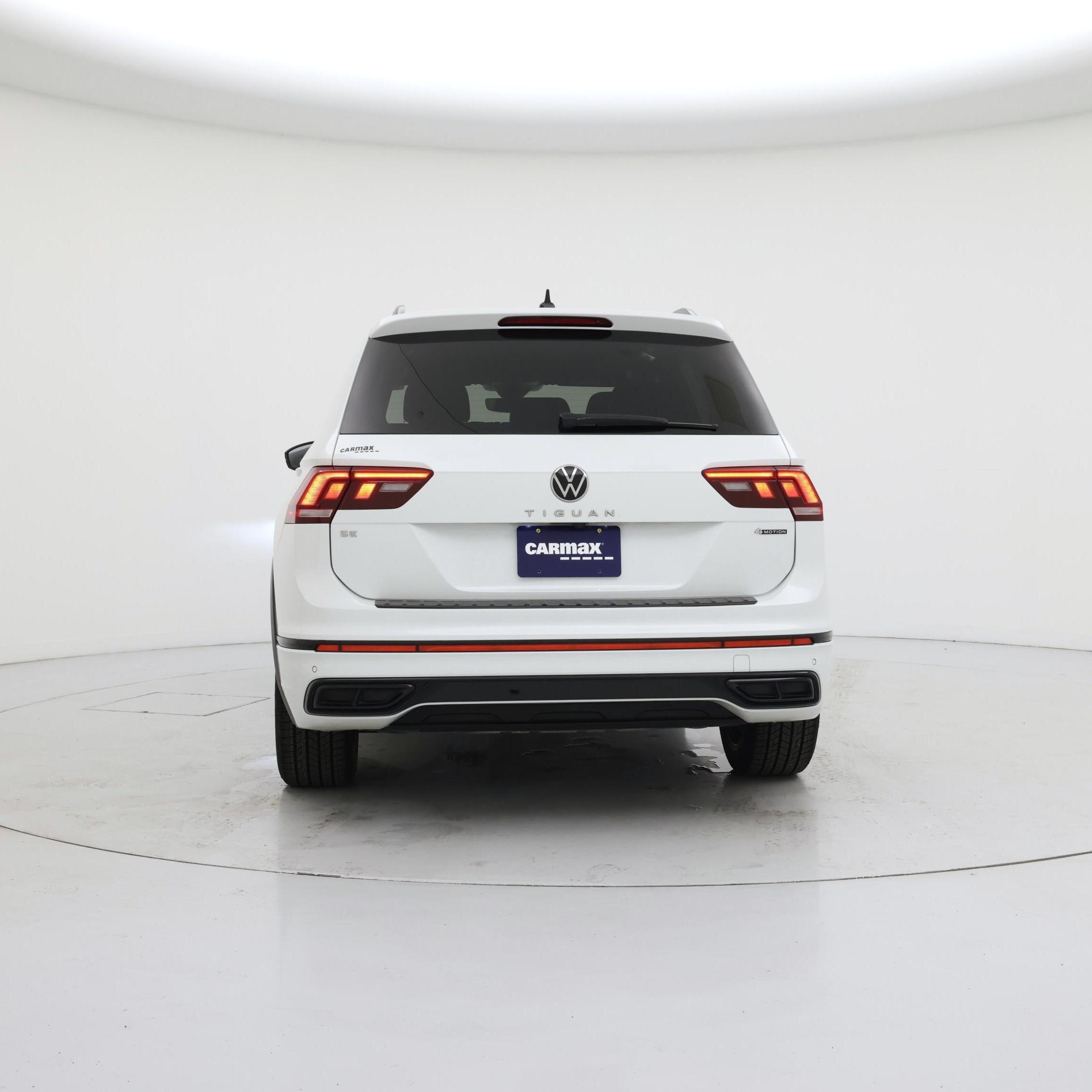 Thumbnail: 2023 Volkswagen Tiguan - 6