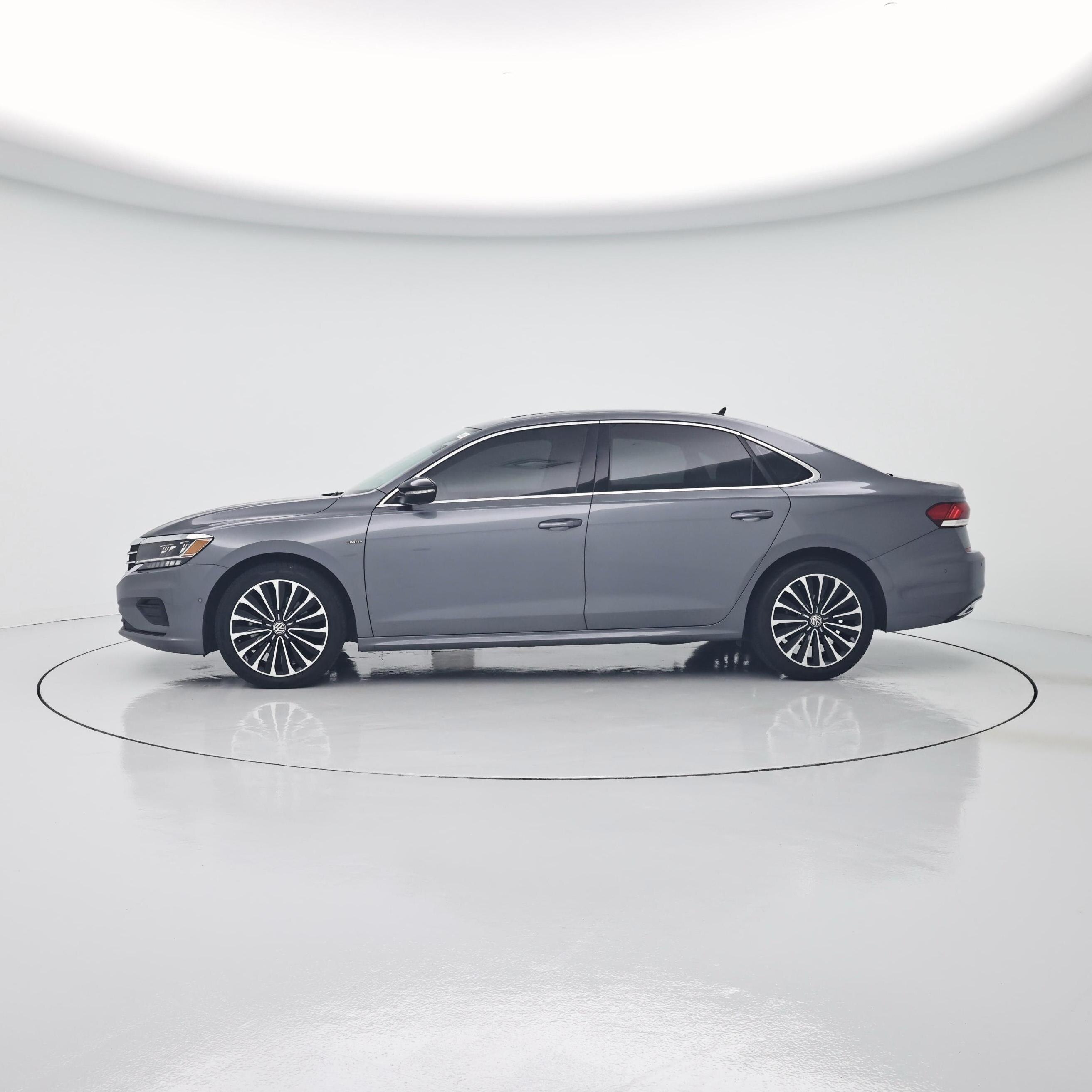 Thumbnail: 2022 Volkswagen Passat - 3