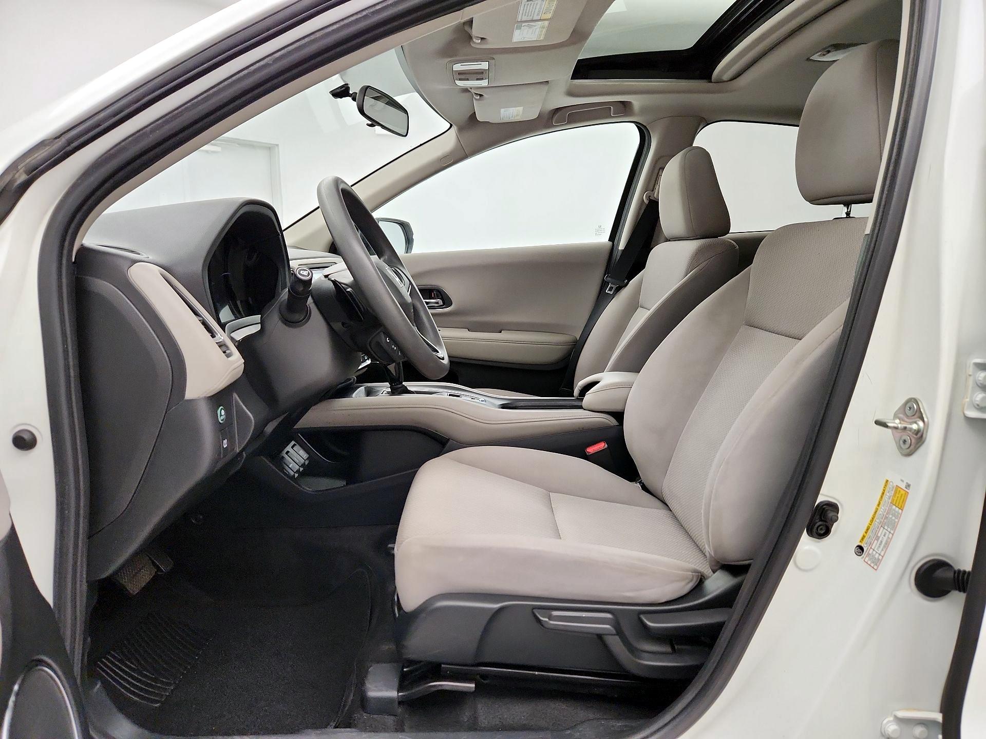 Thumbnail: 2017 Honda HR-V - 11