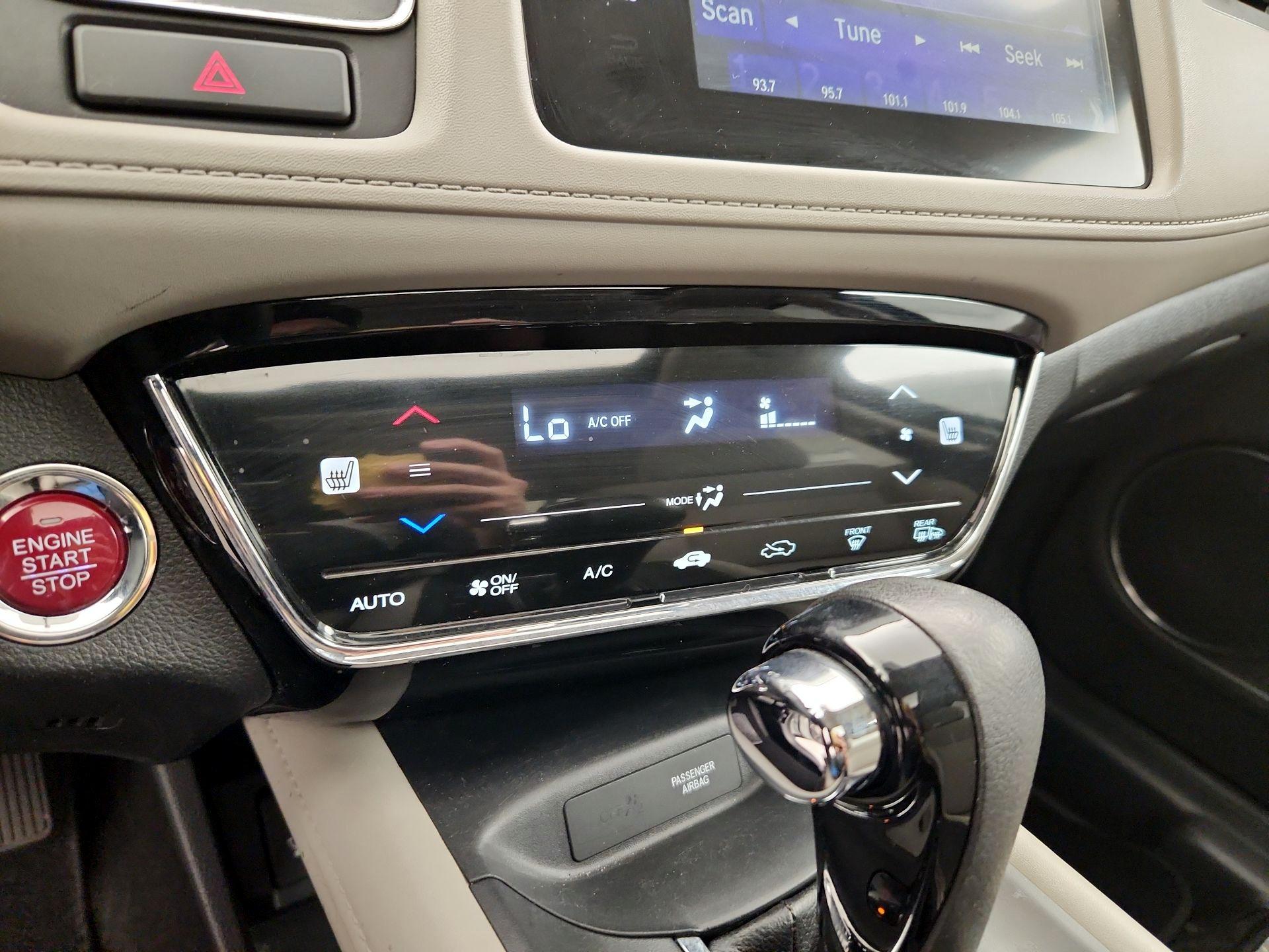 Thumbnail: 2017 Honda HR-V - 16