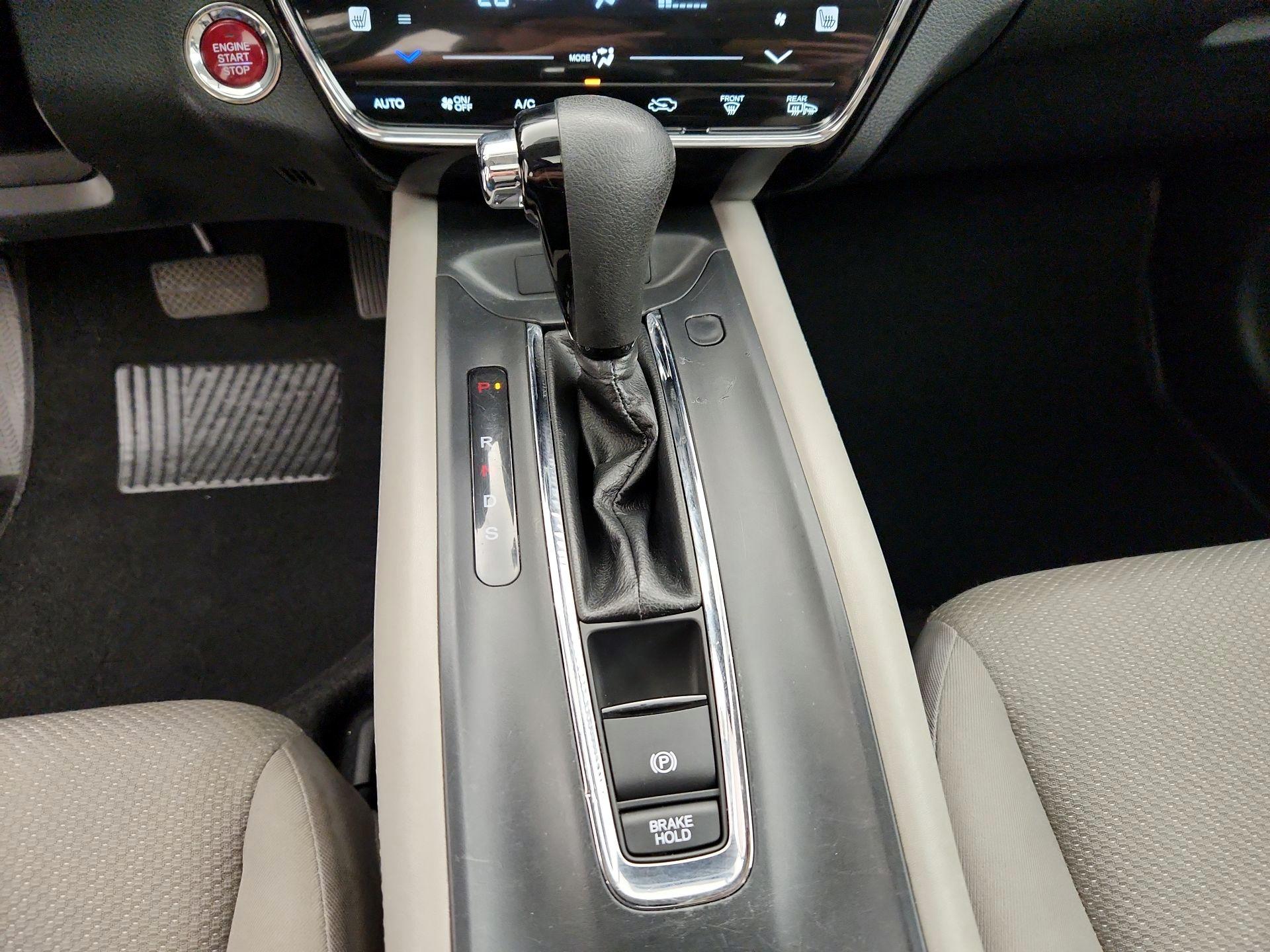 Thumbnail: 2017 Honda HR-V - 17