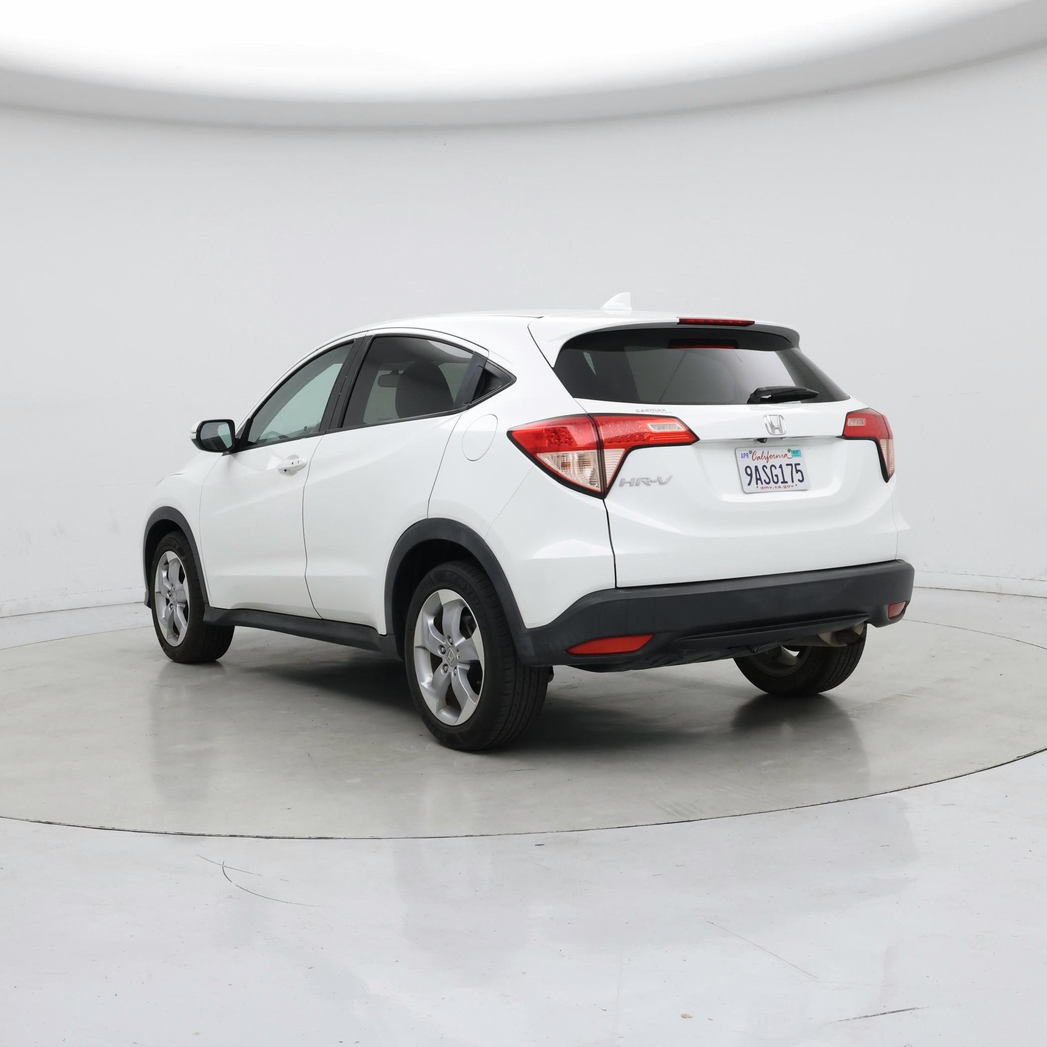 Thumbnail: 2017 Honda HR-V - 2