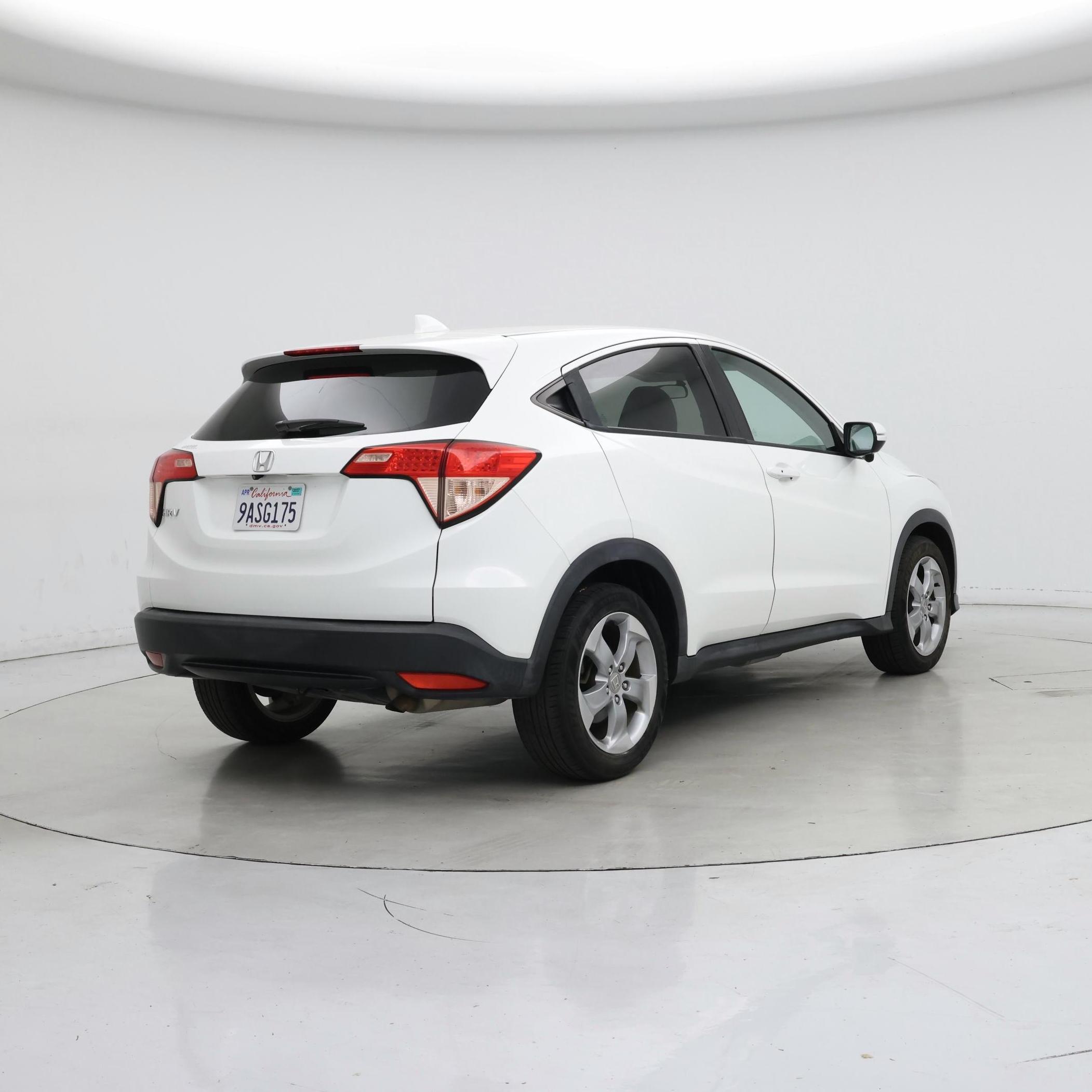 Thumbnail: 2017 Honda HR-V - 8