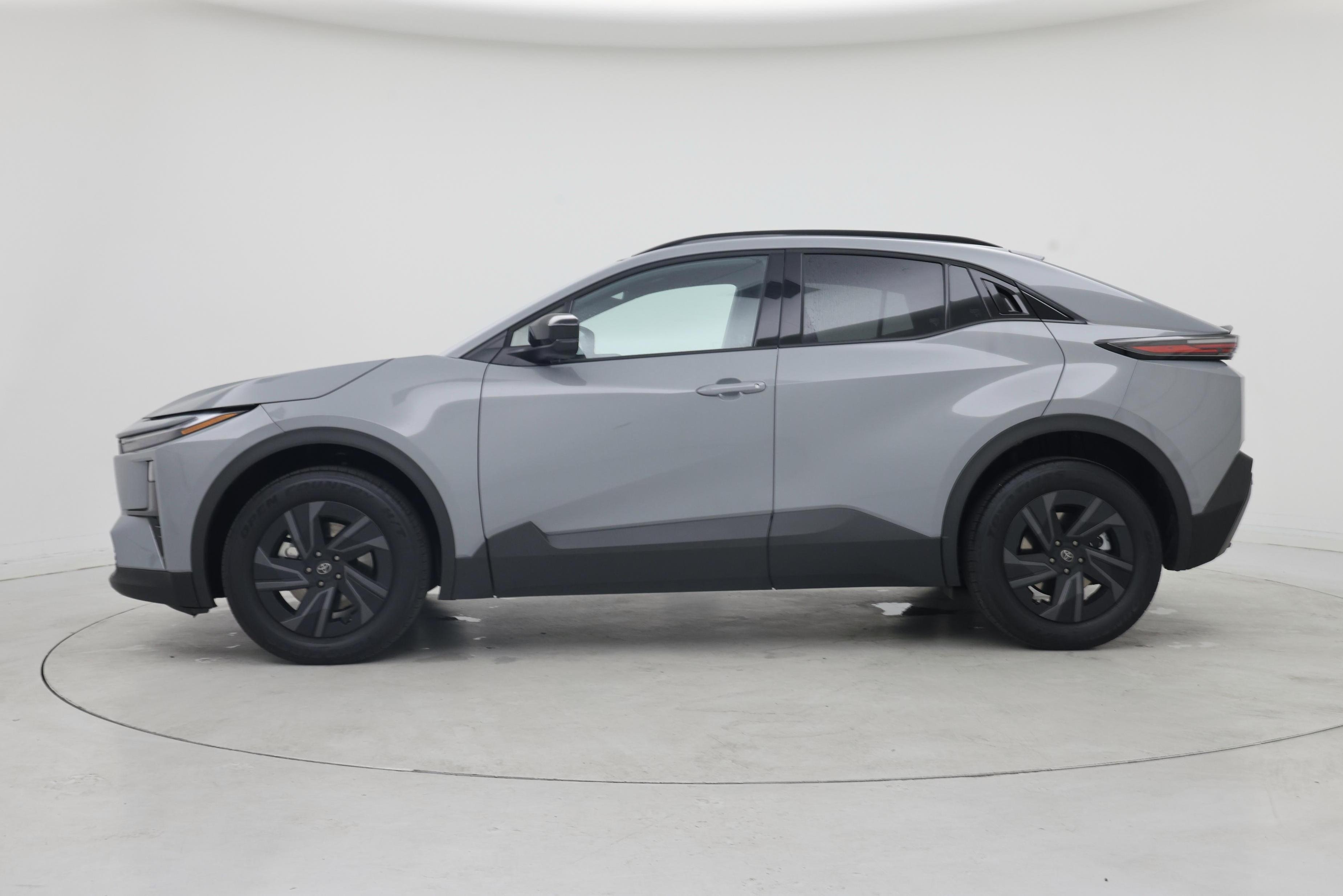 Thumbnail: 2026 Toyota C-HR - 3