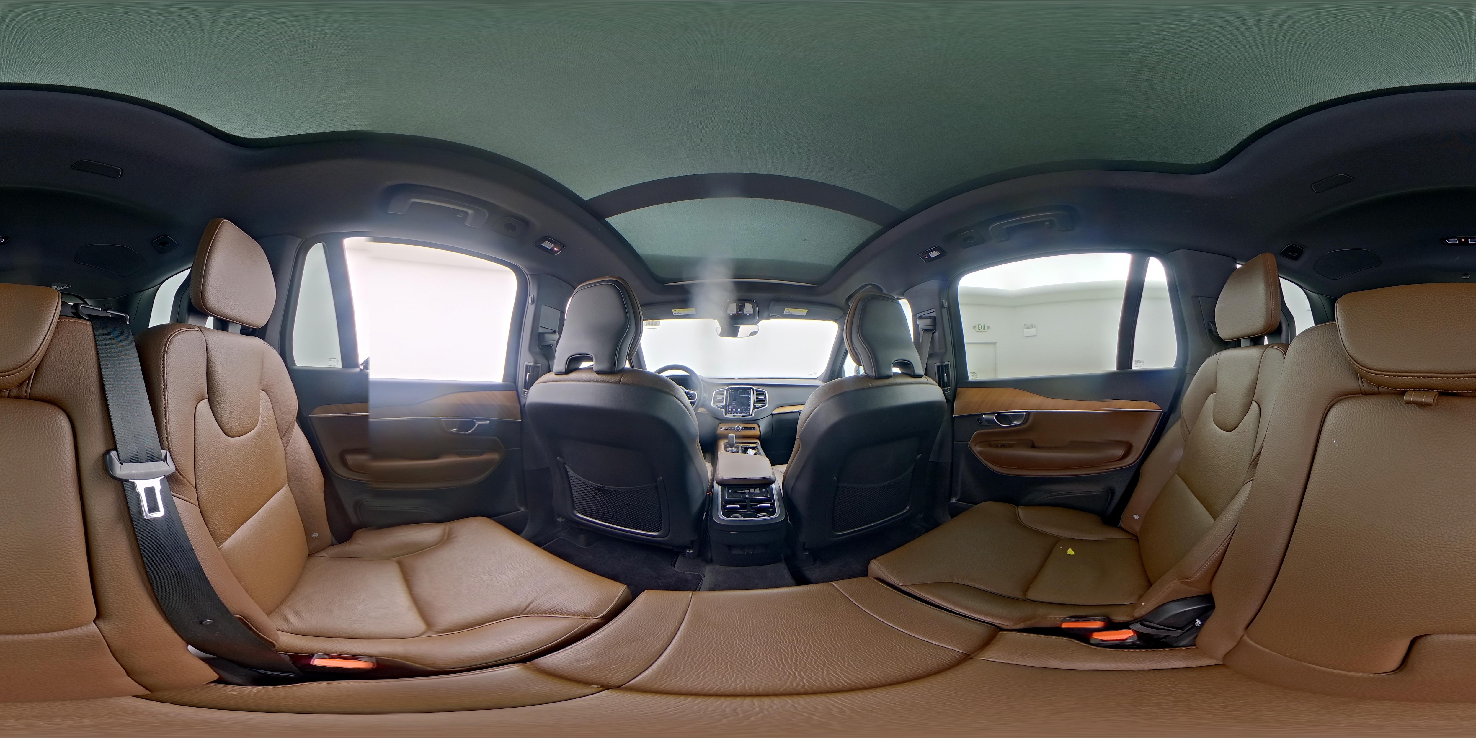 2023 Volvo XC90 Plus - Photo 29