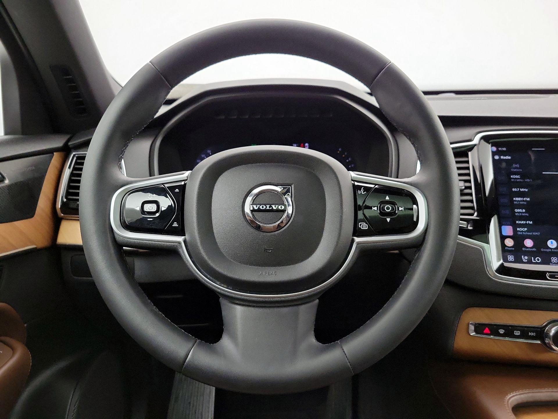 Thumbnail: 2023 Volvo XC90 - 10