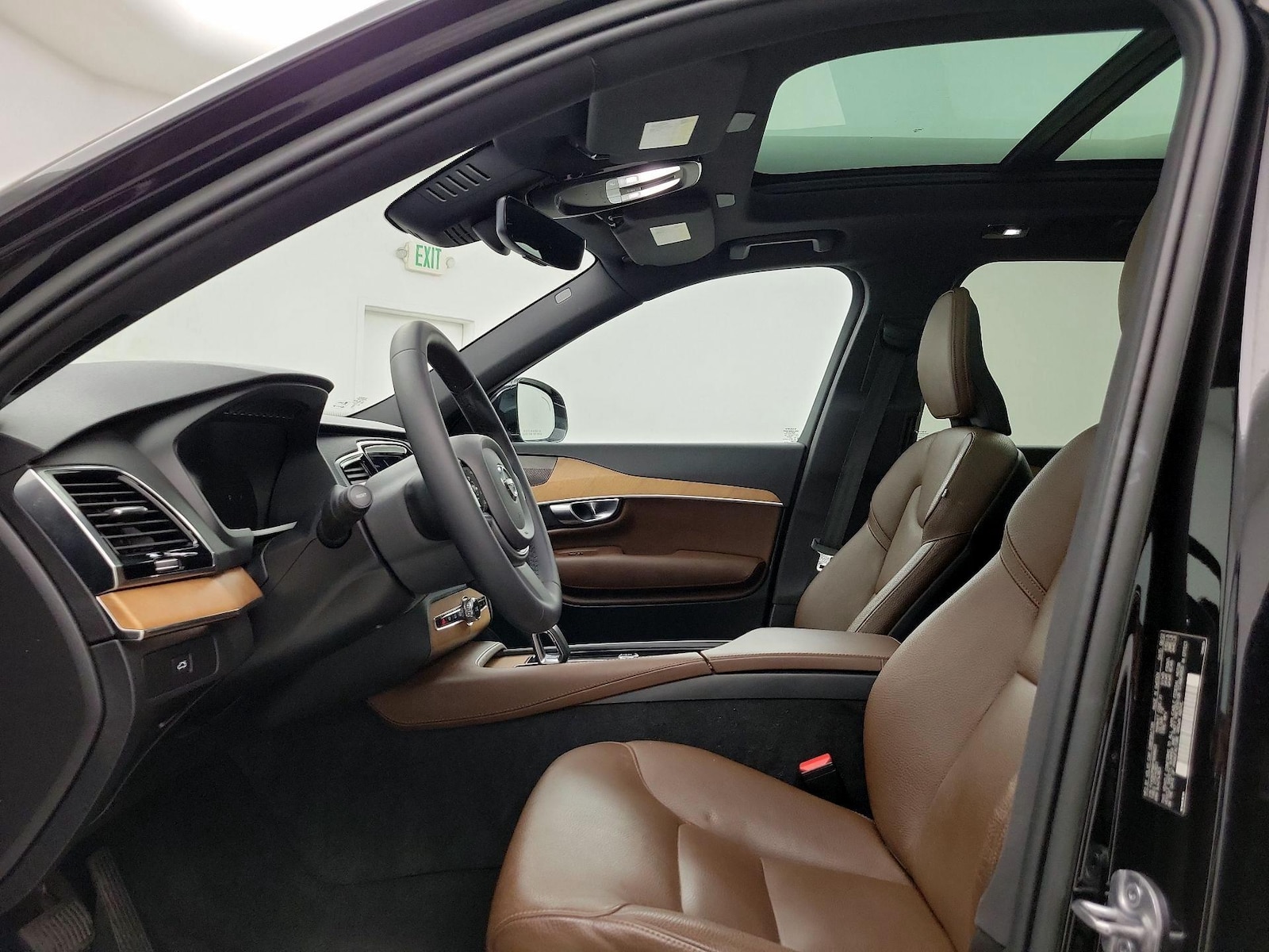 2023 Volvo XC90 Plus - Photo 21