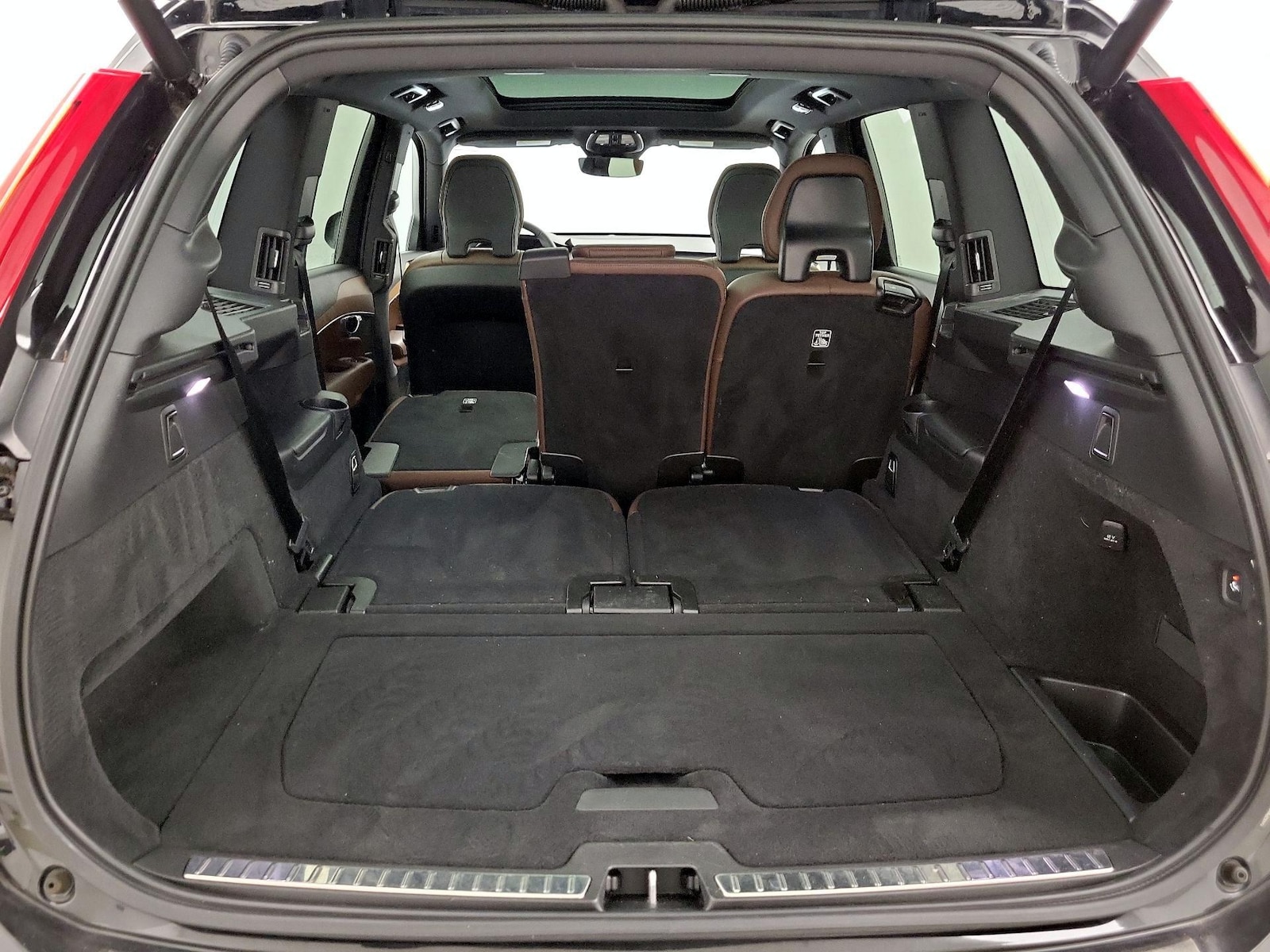 2023 Volvo XC90 Plus - Photo 25