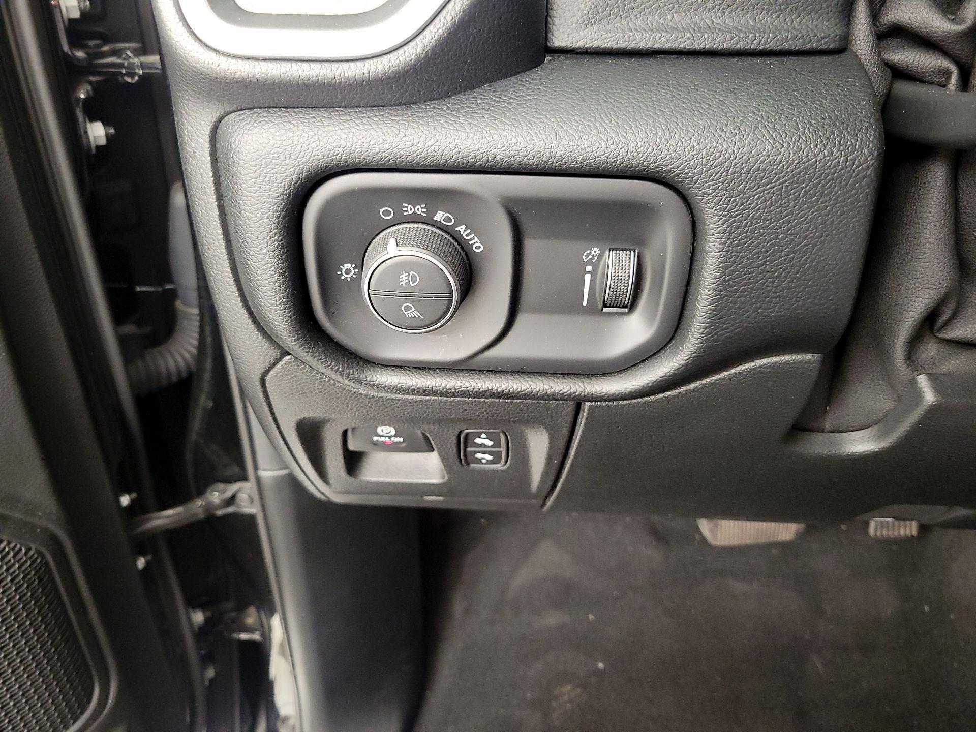 Thumbnail: 2020 RAM 1500 - 13