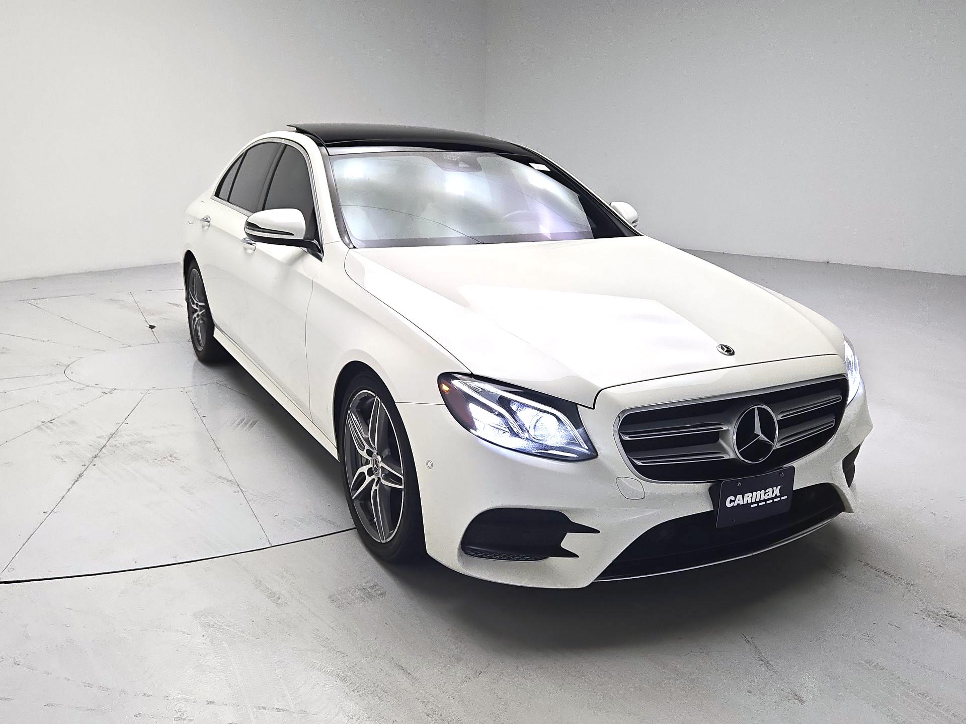 Thumbnail: 2018 Mercedes-Benz E-Class - 1