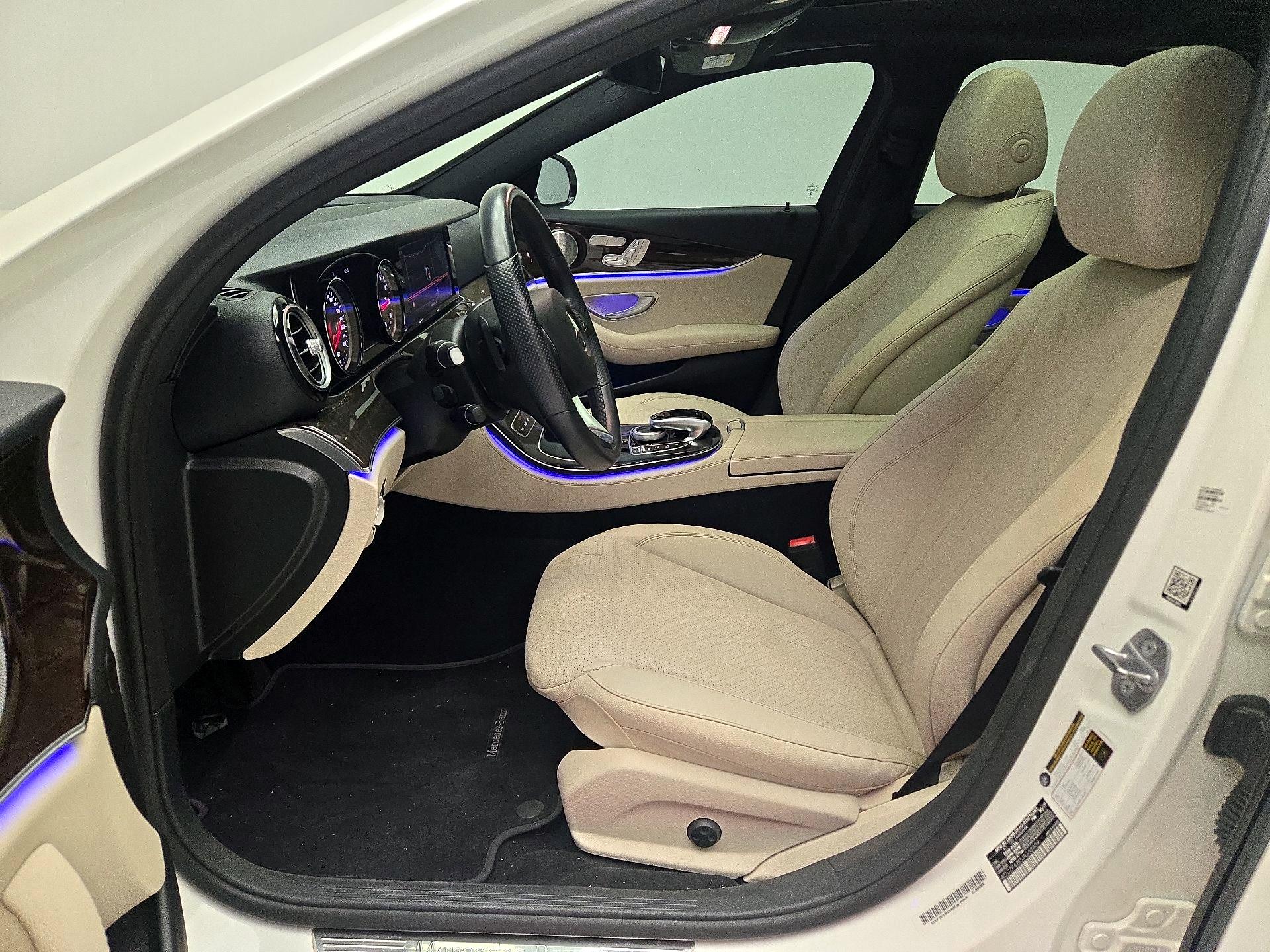 Thumbnail: 2018 Mercedes-Benz E-Class - 9